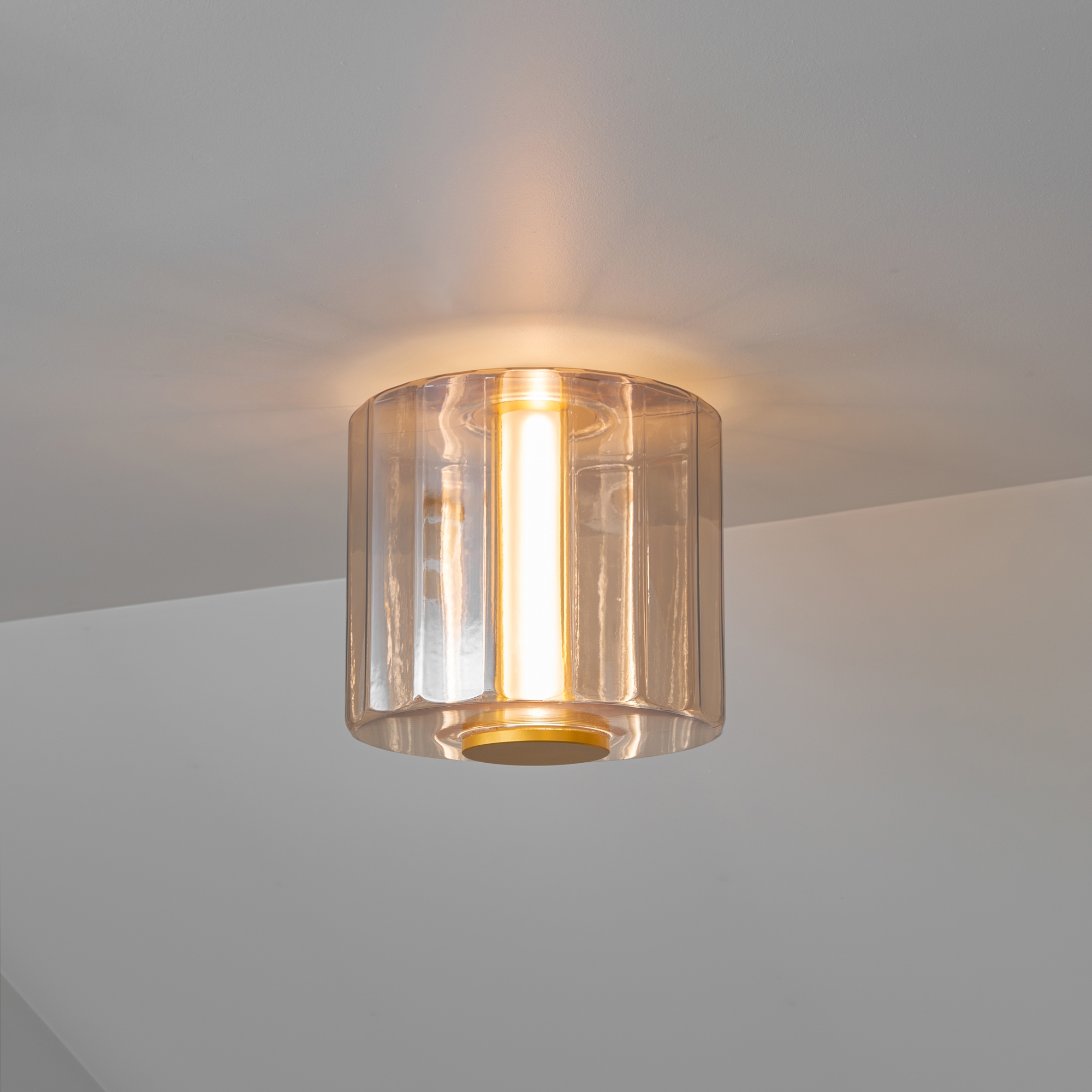 Afficher le produit Column Ceiling du fabricant A-N-D