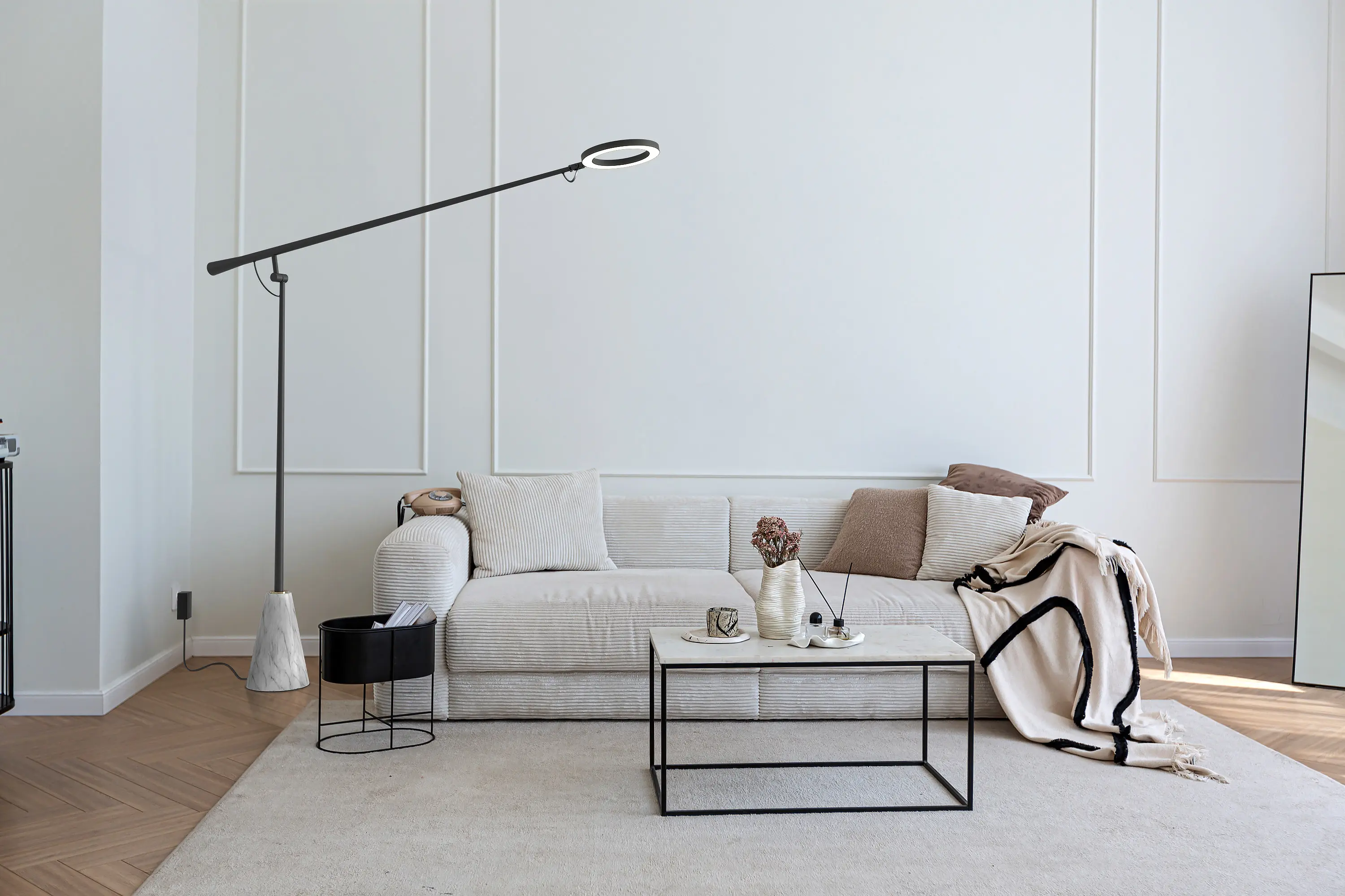 Valaisin Grönlund - Halo Mega Floor Lamp