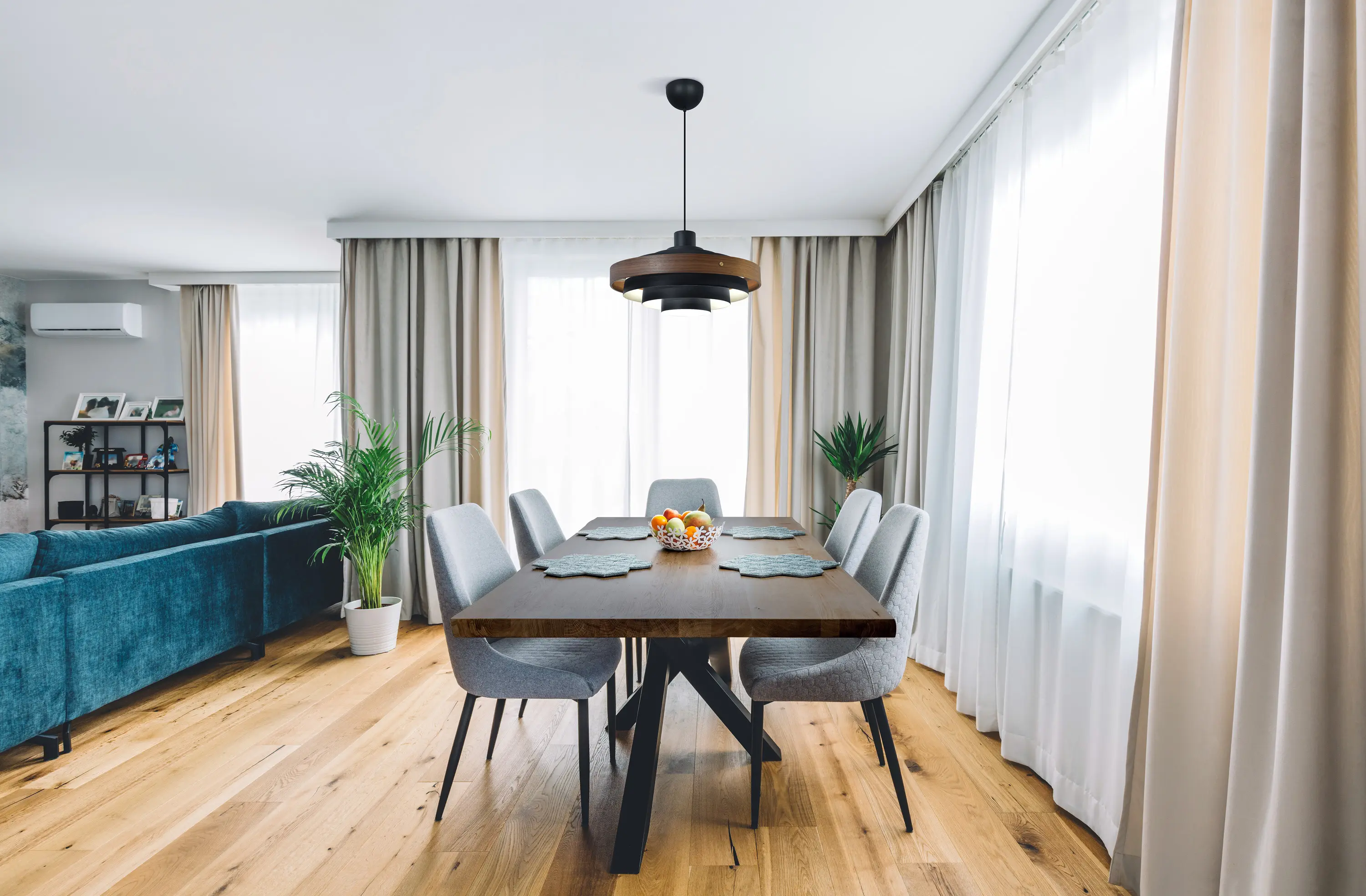 Valaisin Grönlund - Tradition Lampada a sospensione, nero