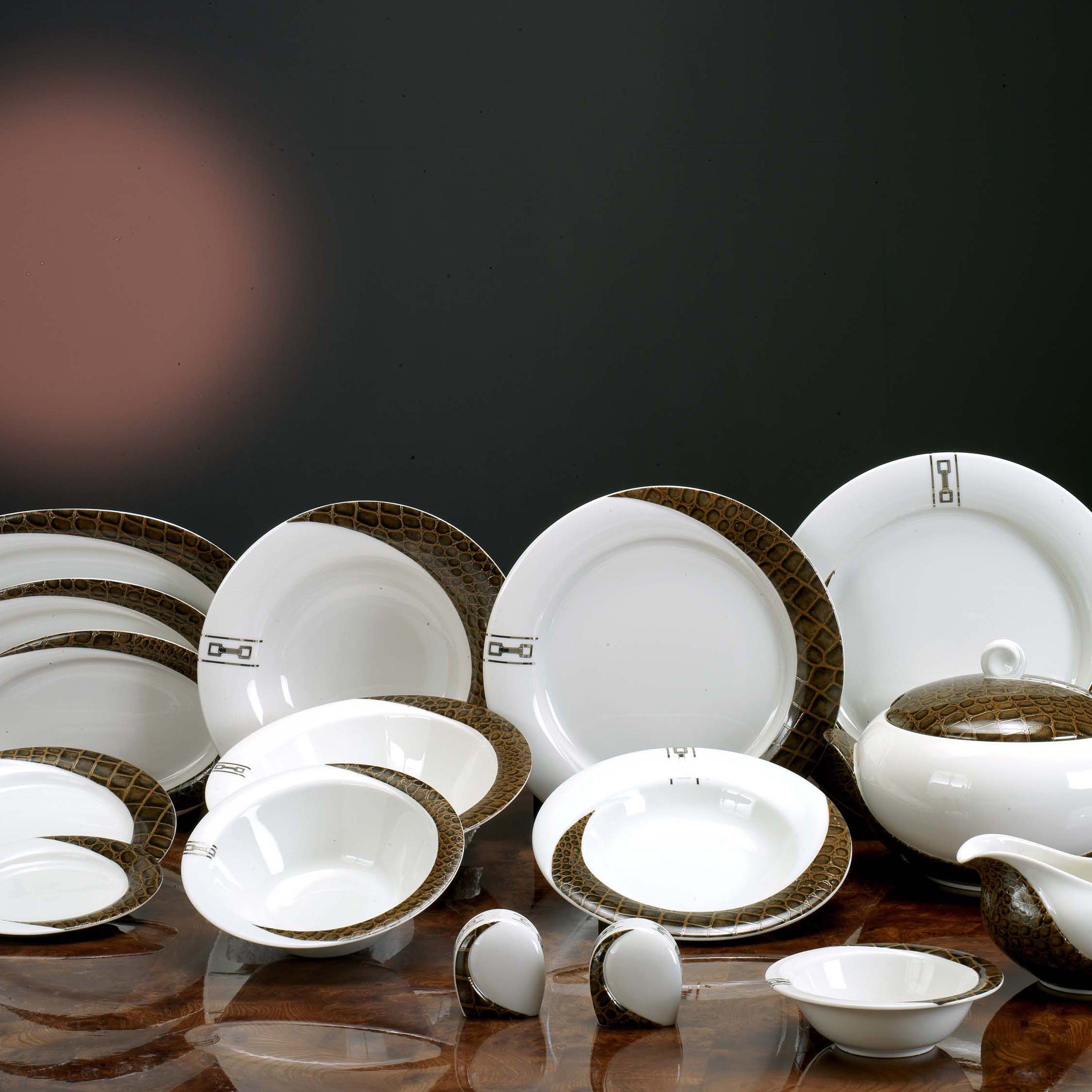 Display product FORMITALIA Glamour | Texas Set Porcelains from manufacturer Formitalia