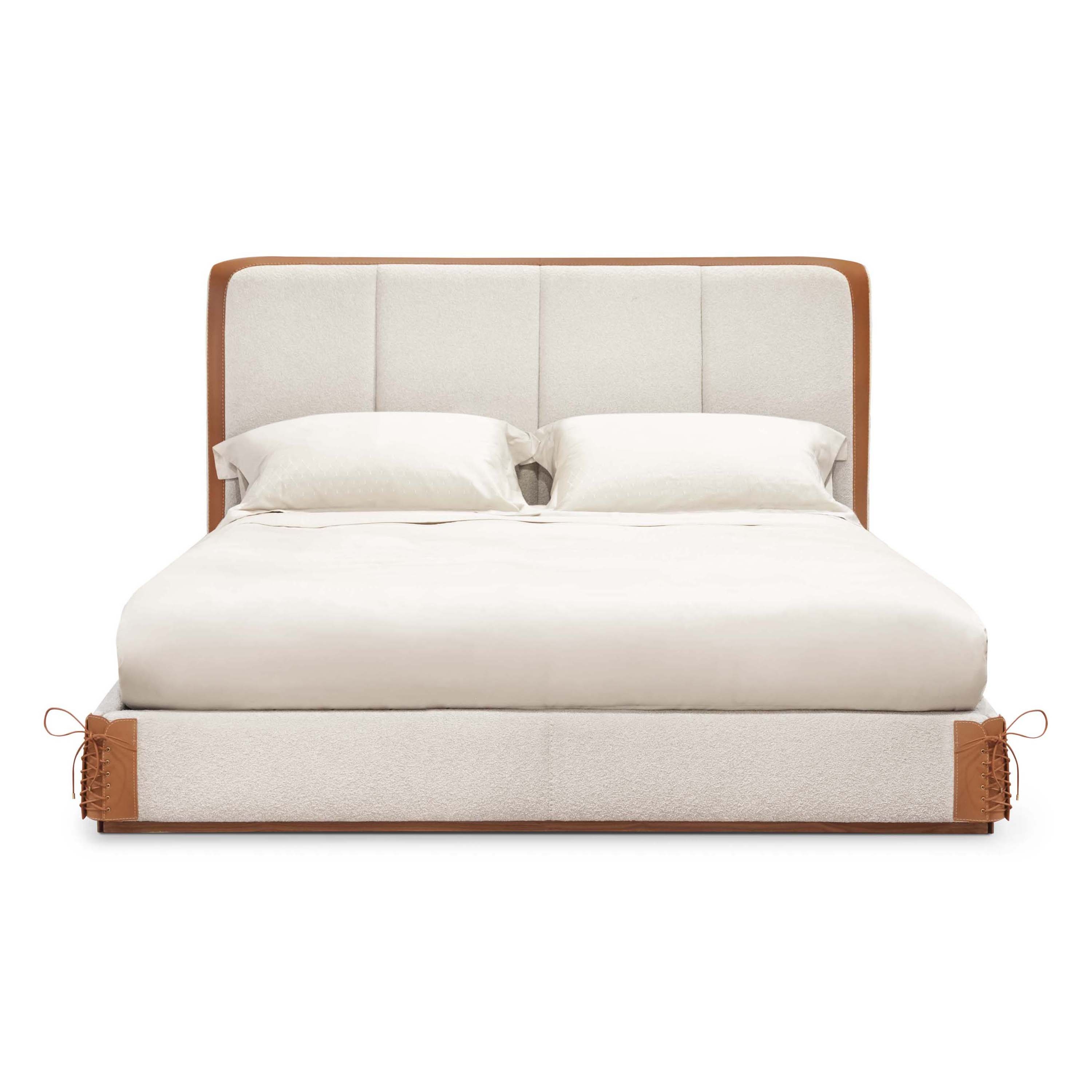 Mostra il prodotto FORMITALIA Glamour | Clarissa Bed del produttore Formitalia