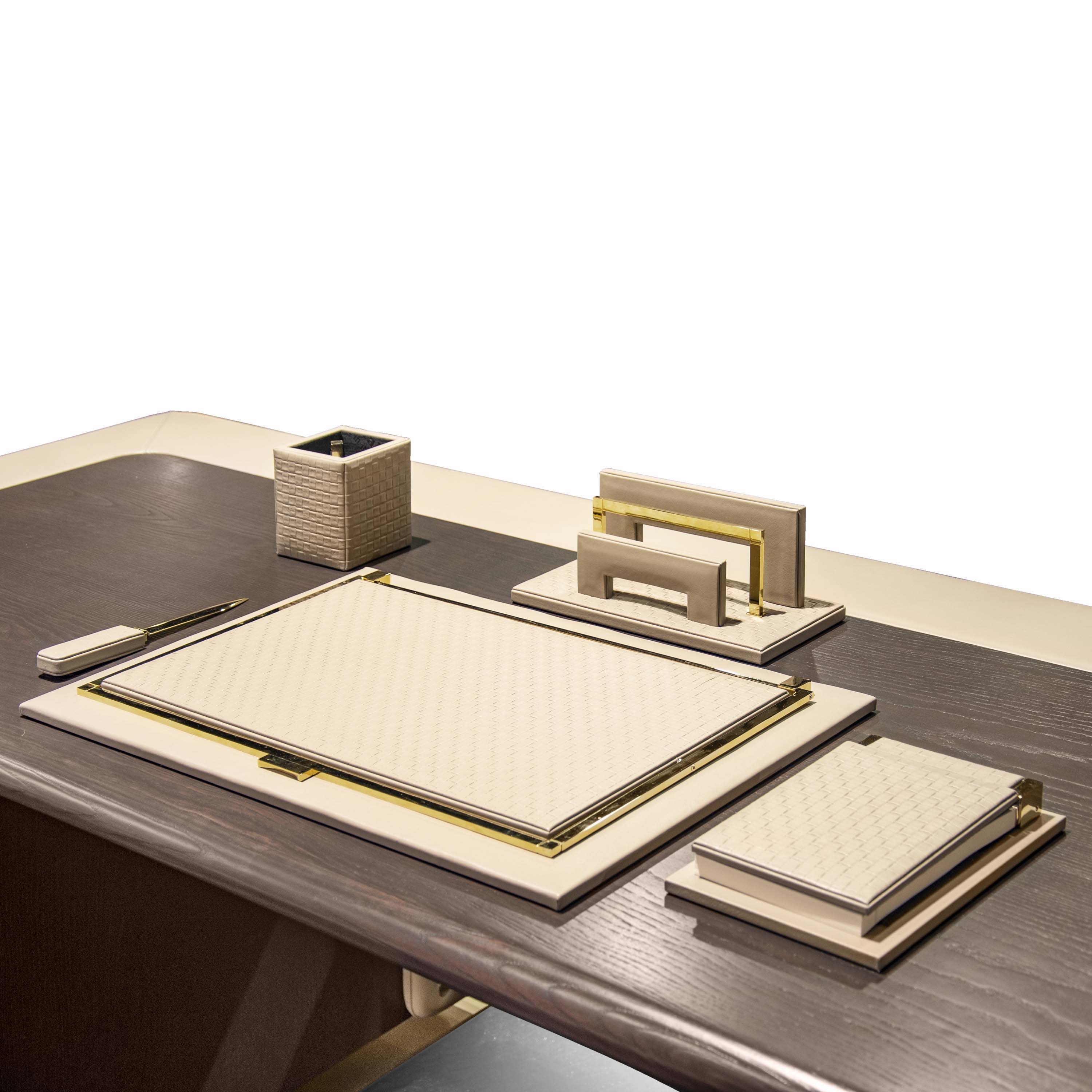 Afficher le produit FORMITALIA Glamour | Yangoon Accessories du fabricant Formitalia