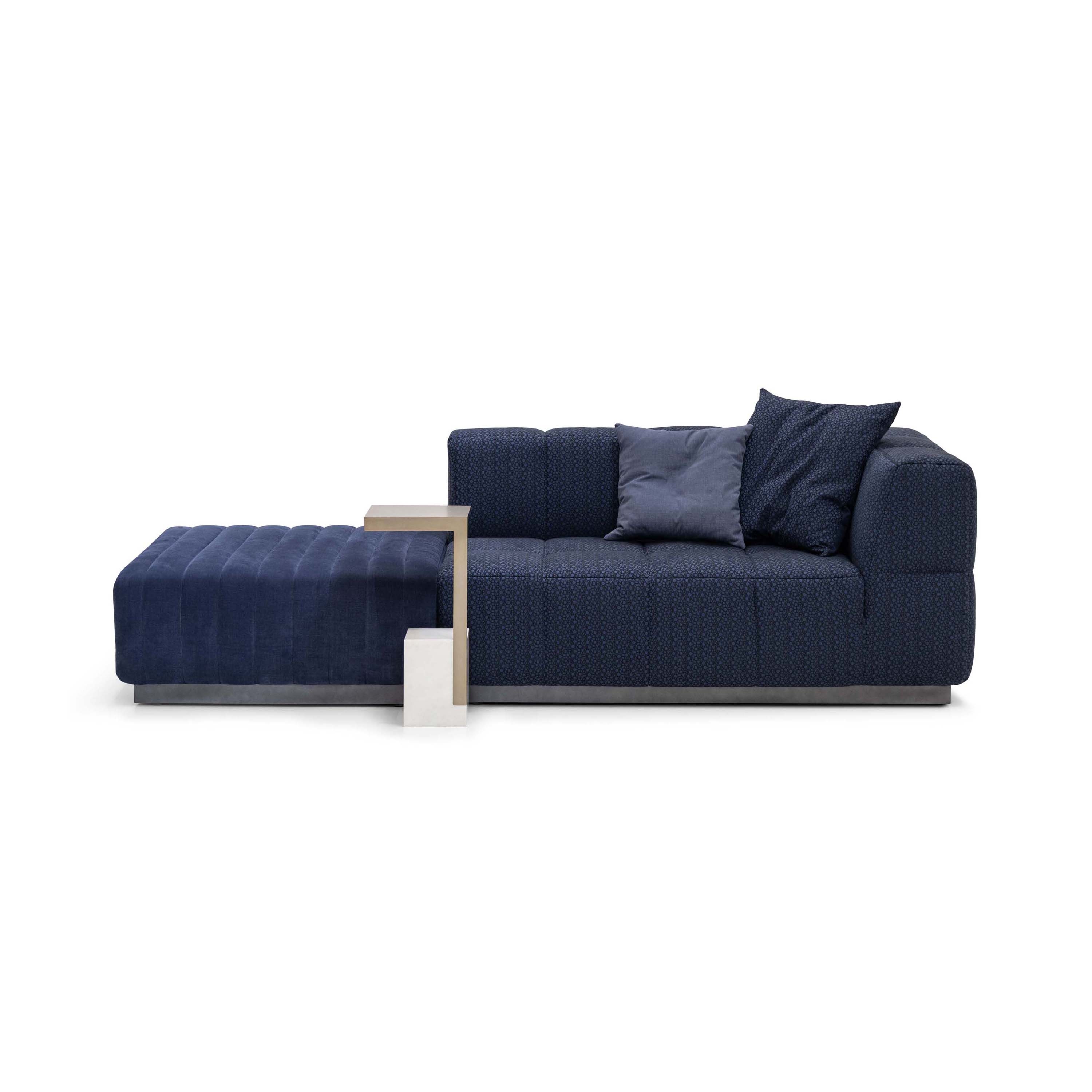 Mostra il prodotto JOHN RICHMOND | JR Mayor Sofa del produttore Formitalia