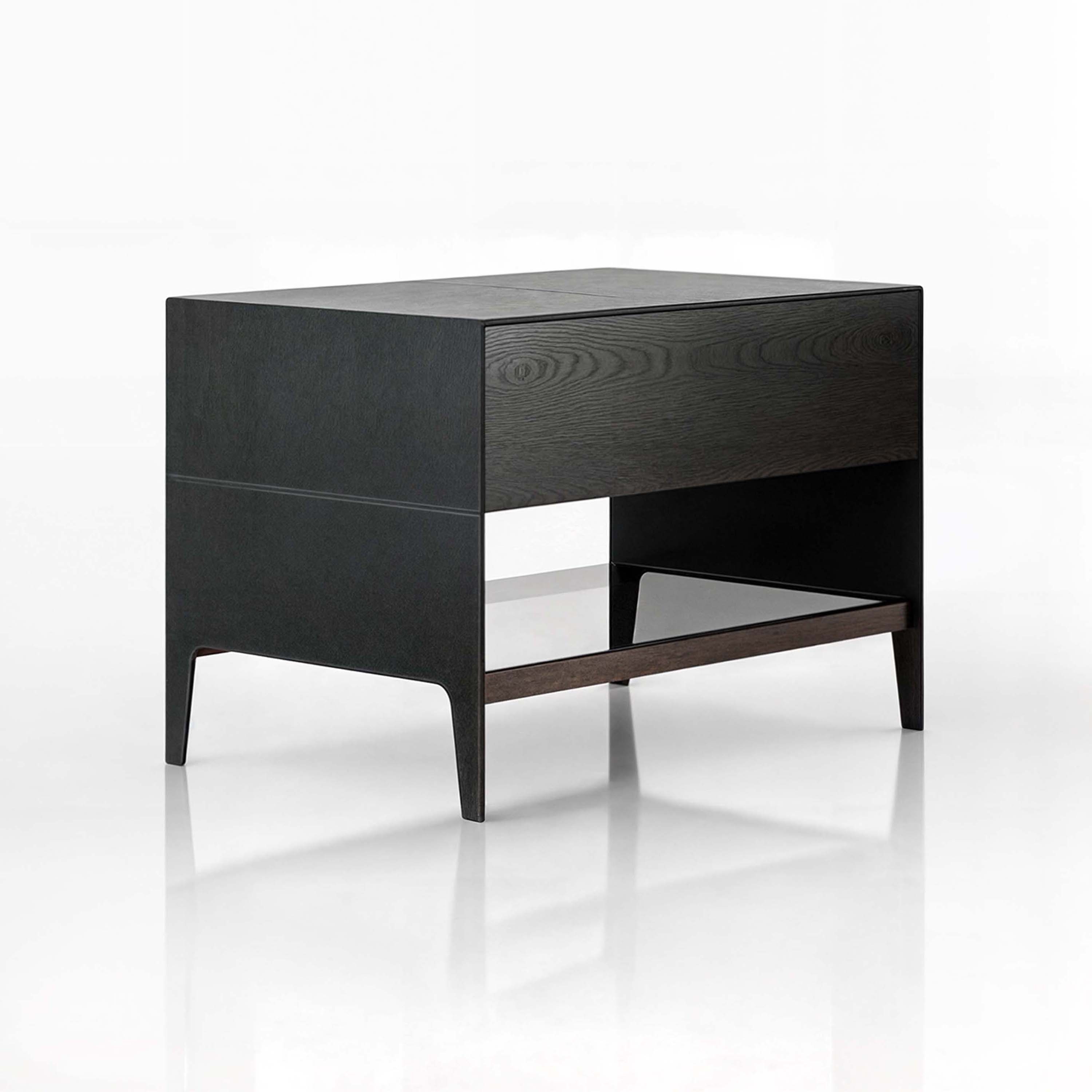 Display product WAYNE Enterprises | WE-108 Night Table from manufacturer Formitalia