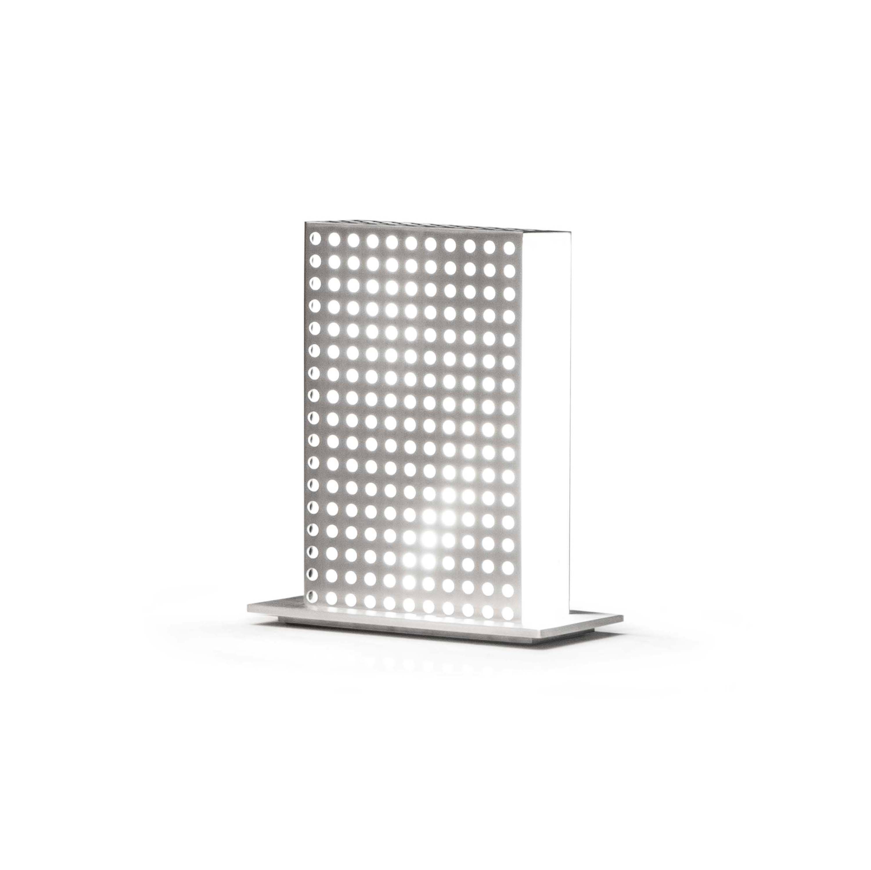 Mostrar el producto WAYNE Enterprises | WE-122 Lamp del fabricante Formitalia