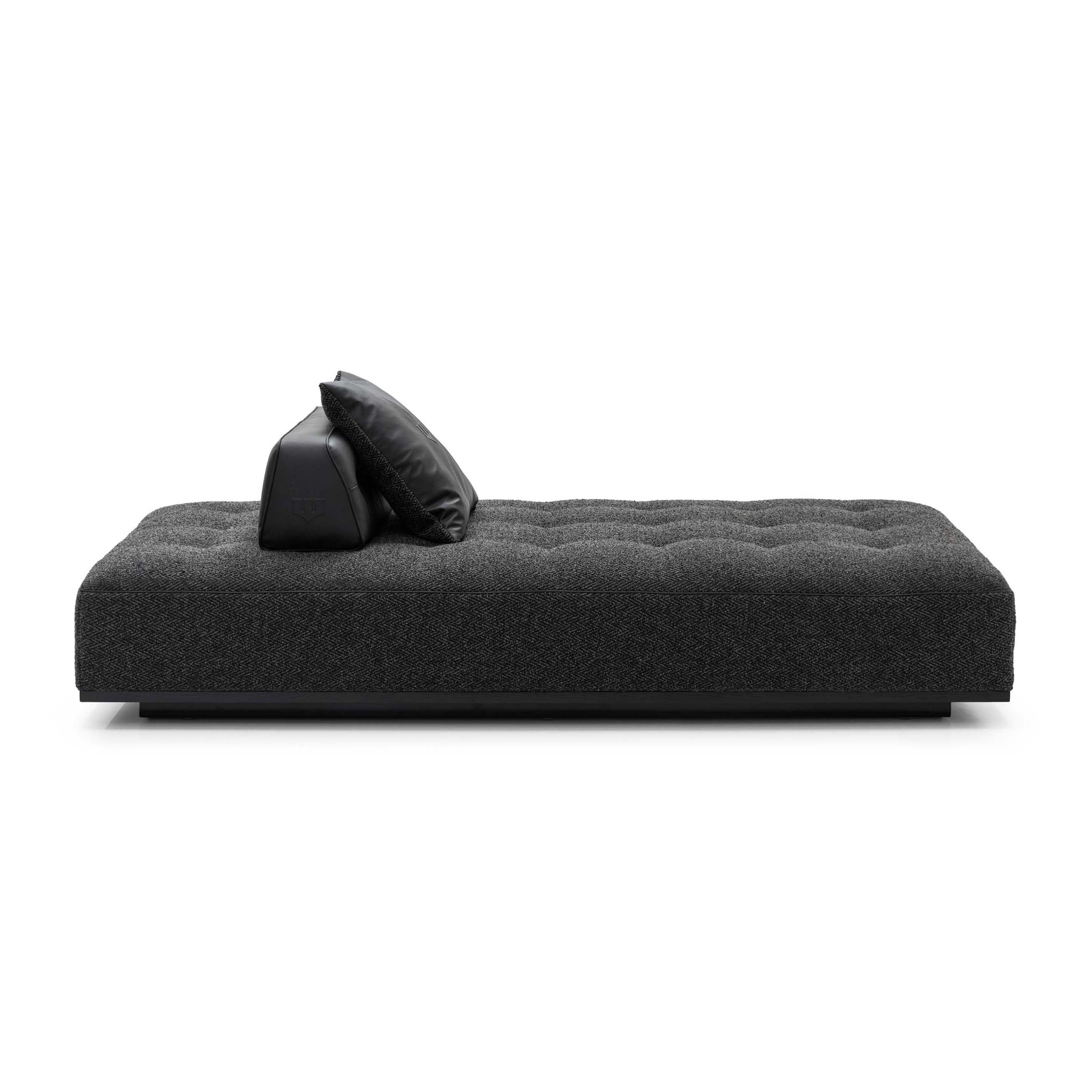 Mostra il prodotto WAYNE Enterprises | WE-031 Sofa del produttore Formitalia