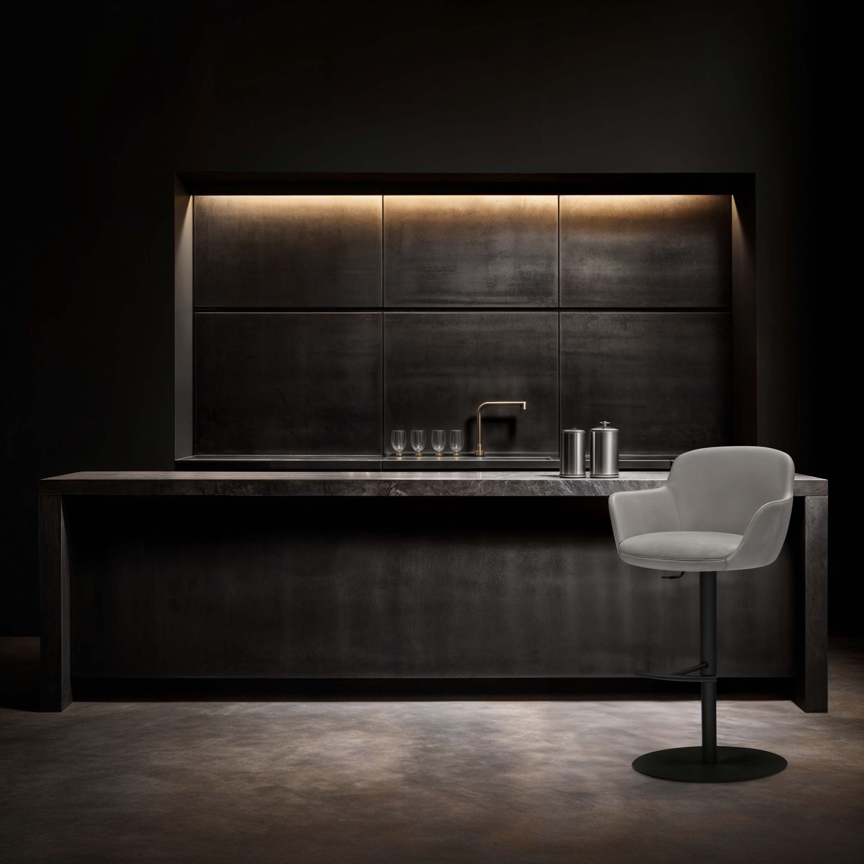 WAYNE Enterprises | WE-138 Stool
