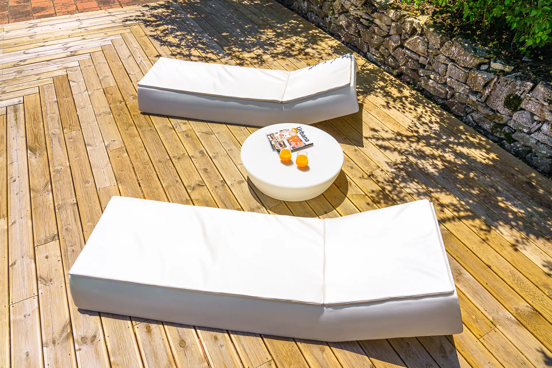 Sit - Sun Table