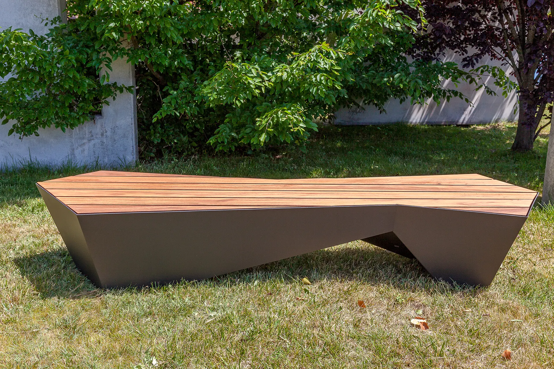 Sit - Skew Bench