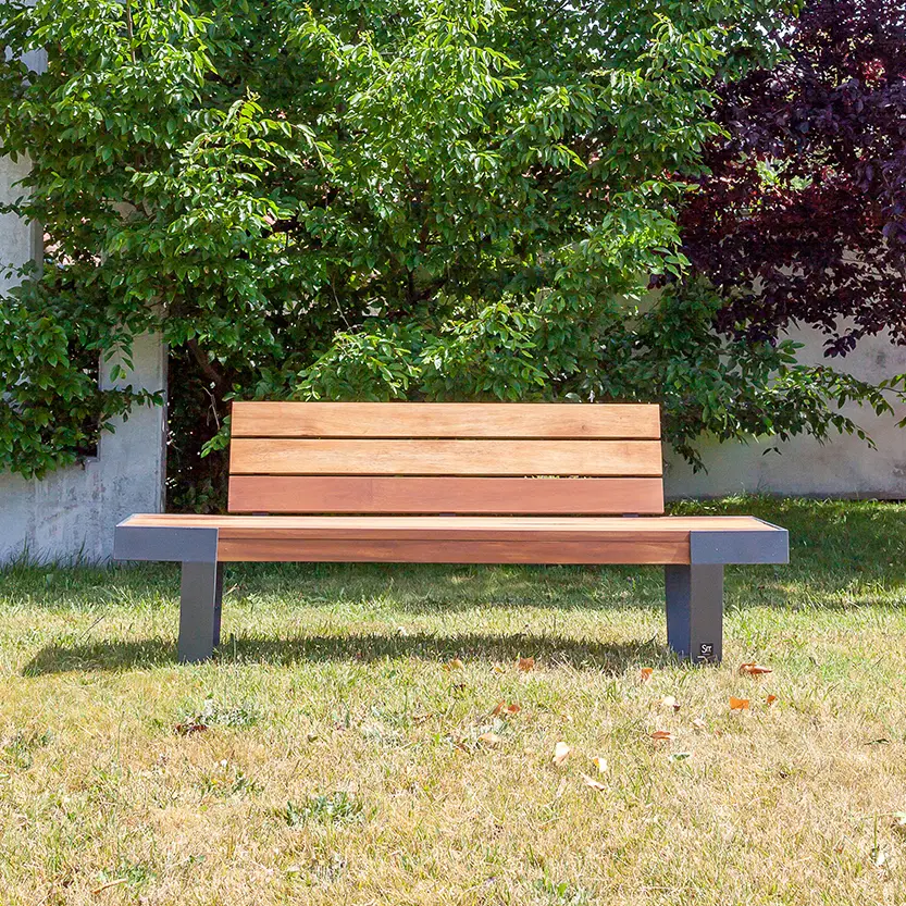 Sit - Wade Bench