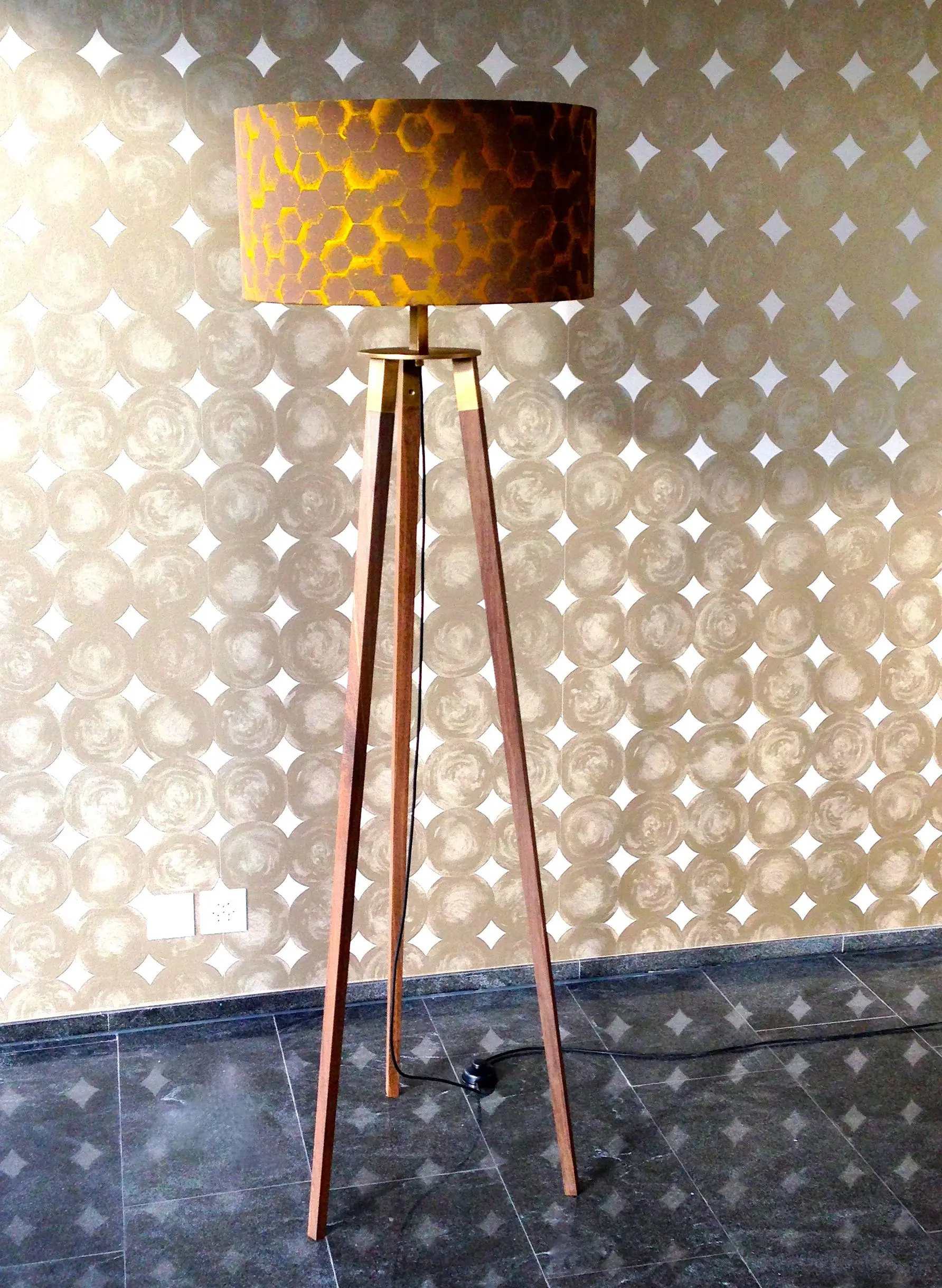 Strolz - Tres floor lamp walnut