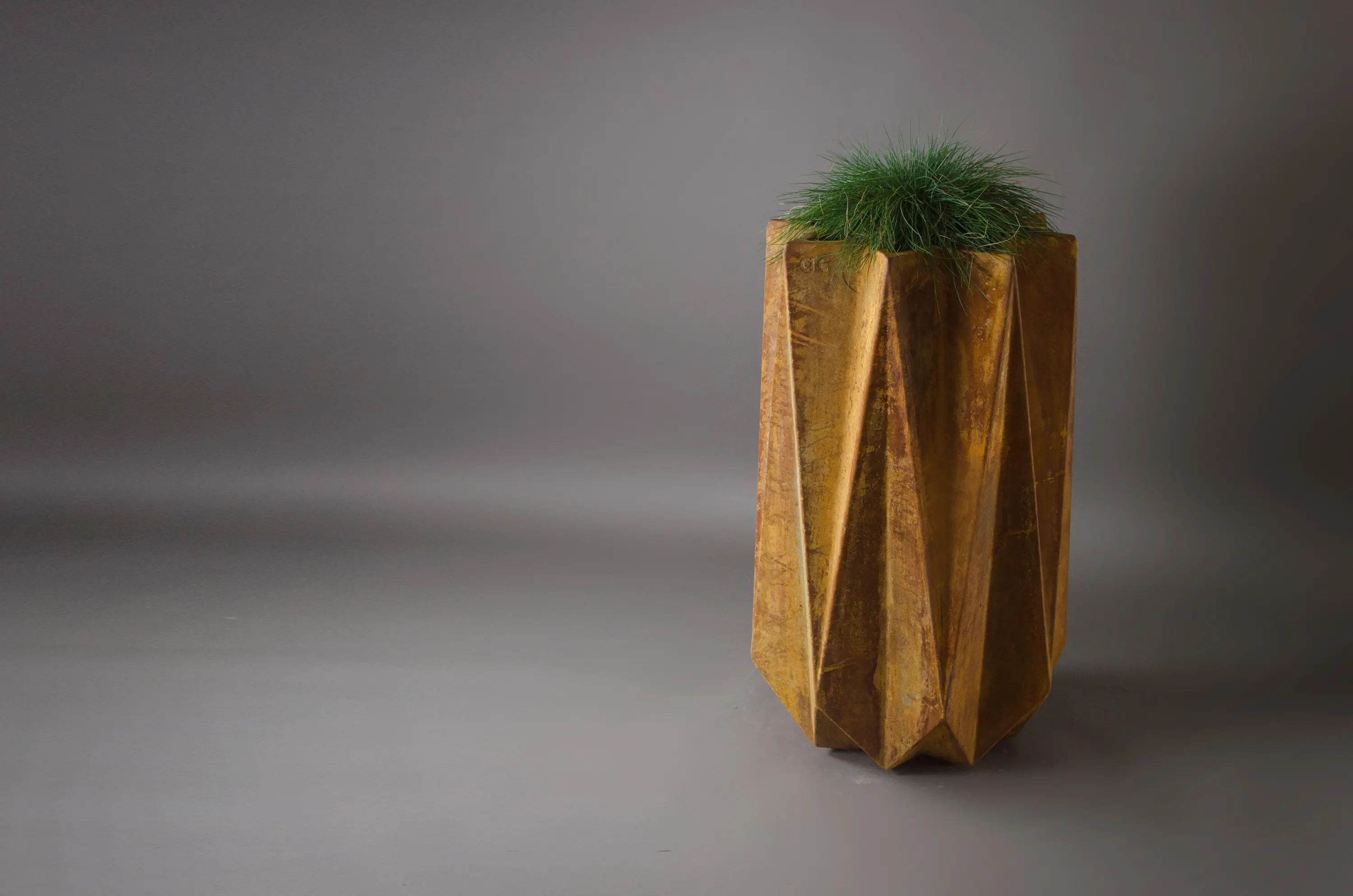 Adam Christopher Design - Kronen 90 Concrete Contemporary Planter, Rust Effect Finish