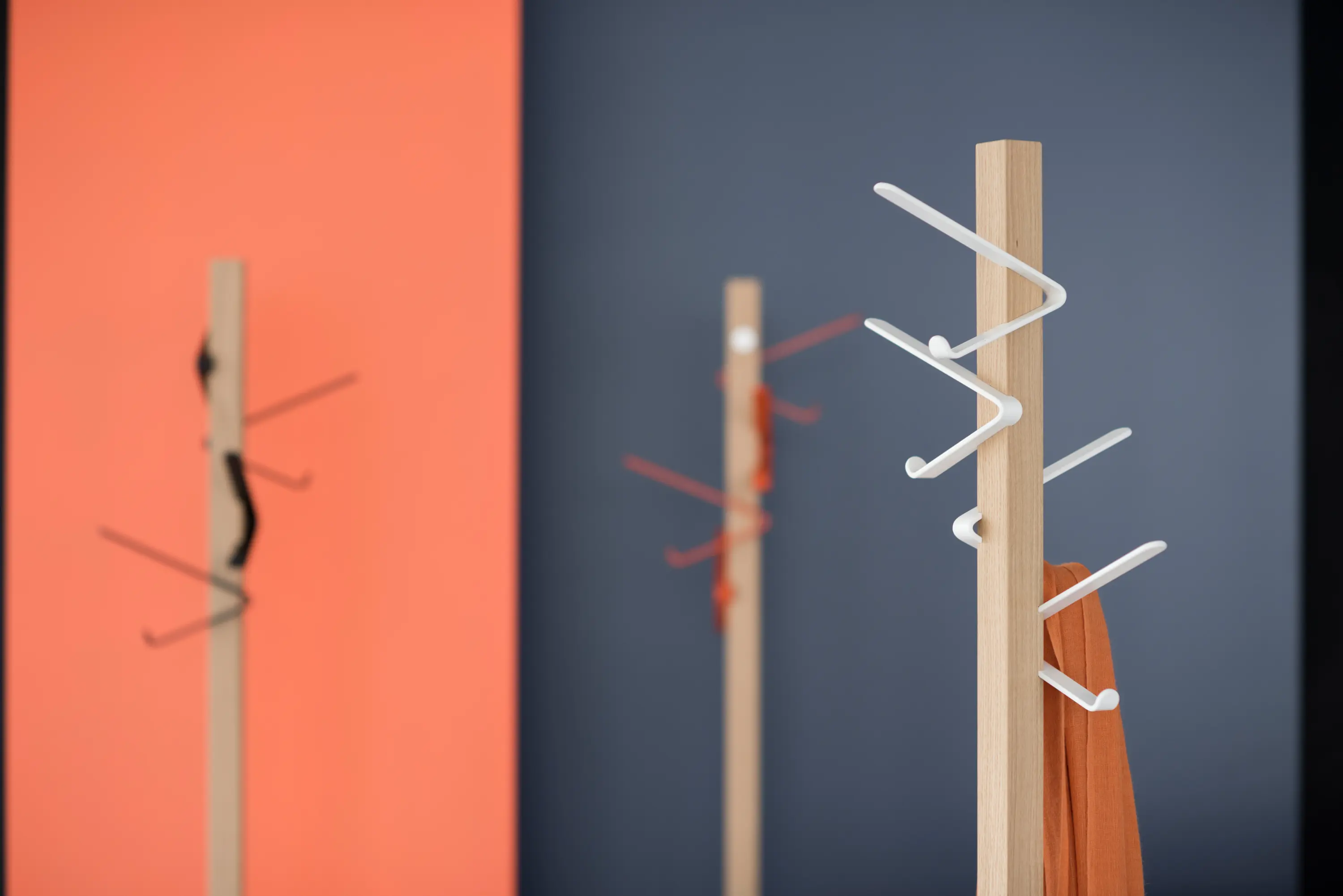 Georg Muehlmann - Duck | coat rack