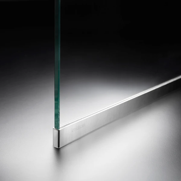 GLASSLINE