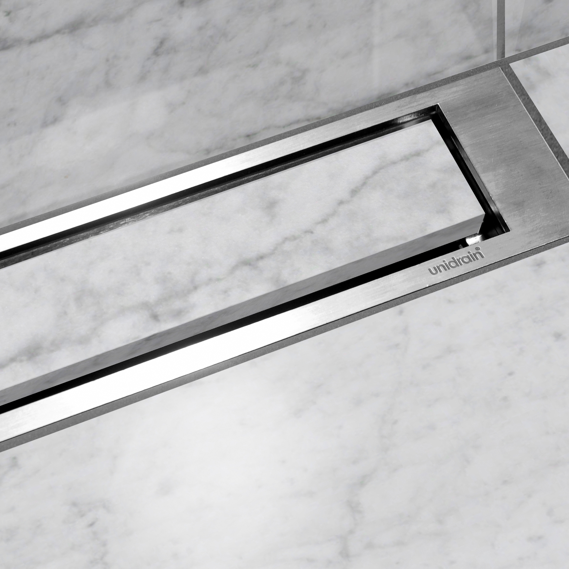 Display product HighLine | Line drain - Custom with frame from manufacturer Unidrain