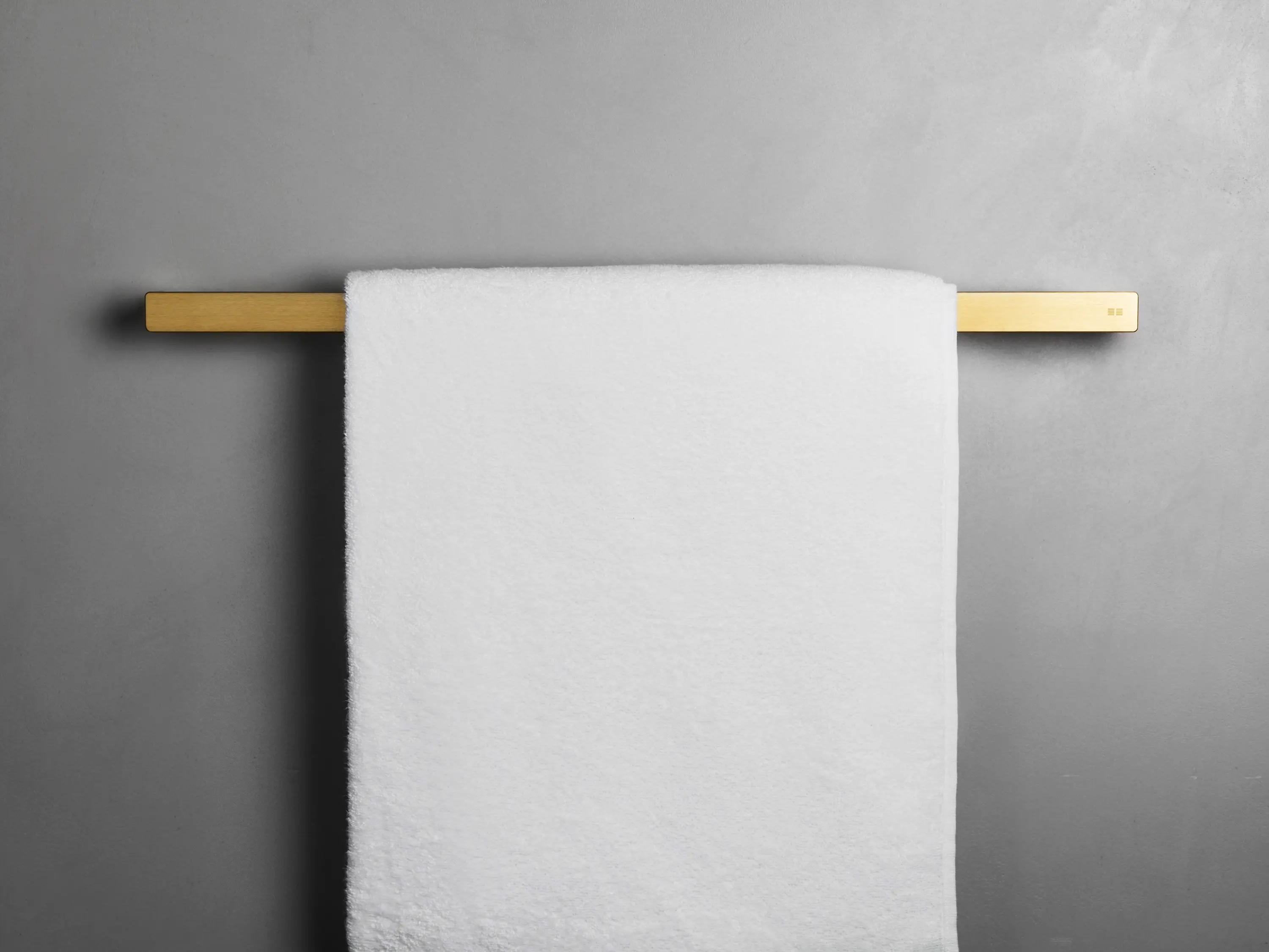 Unidrain - Reframe Collection | Towel bar - brass