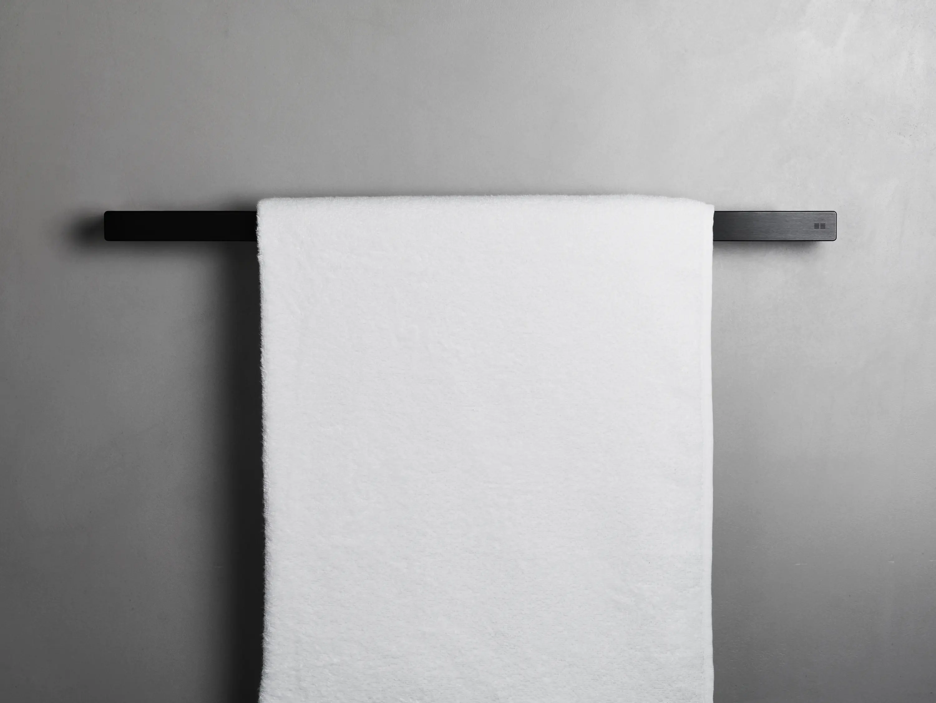 Unidrain - Reframe Collection | Towel bar - black