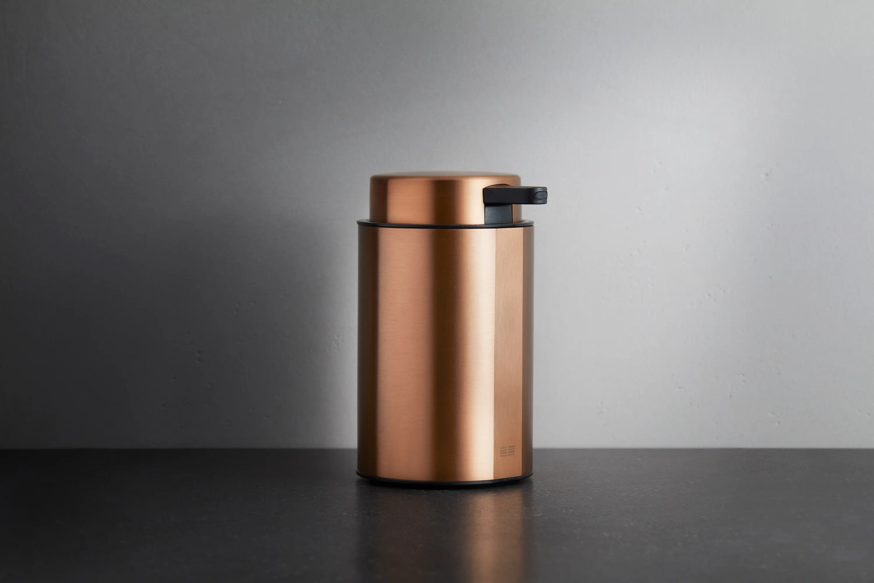 Unidrain - Reframe Collection I Soap dispenser I Copper