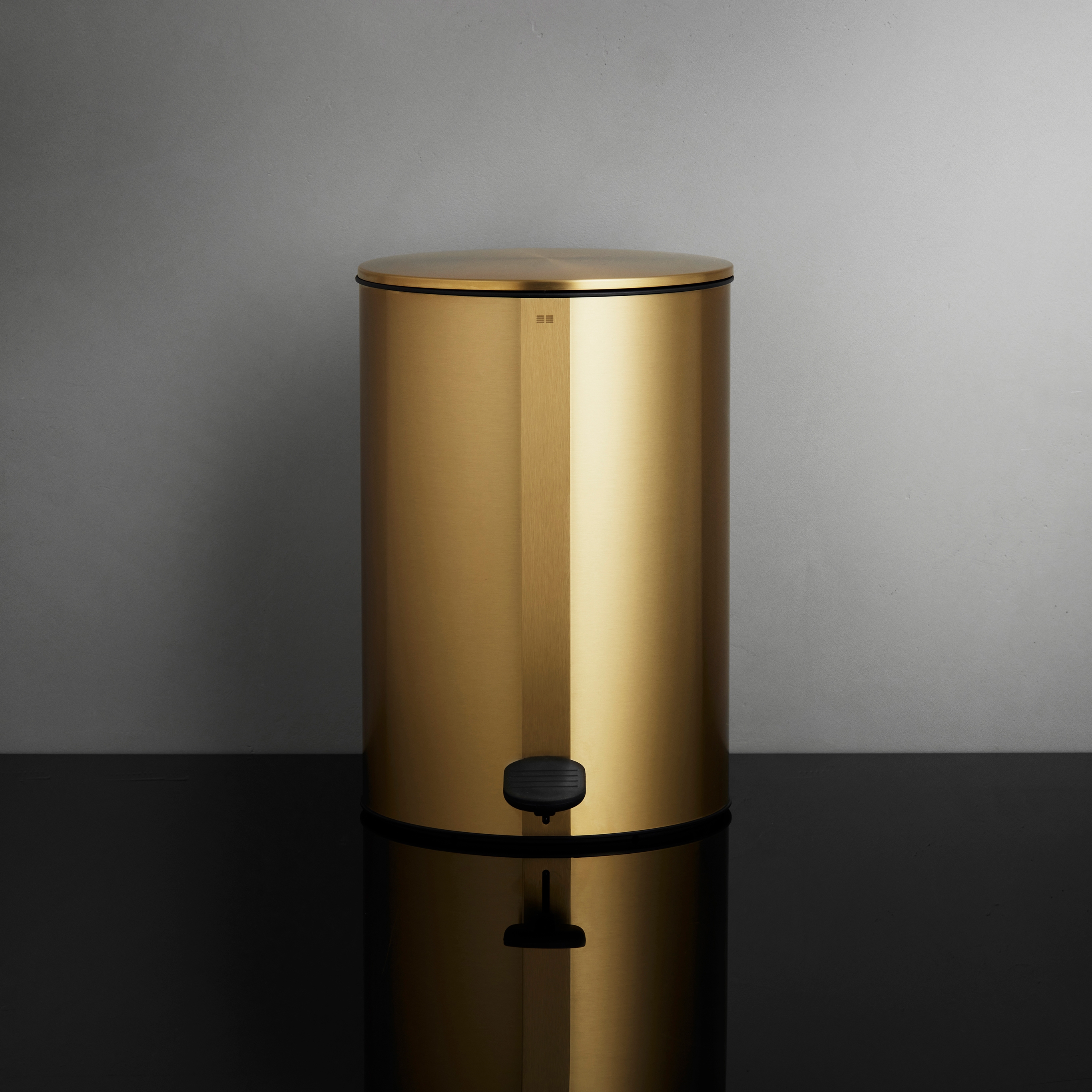 Reframe Collection | Pedal bin - brass