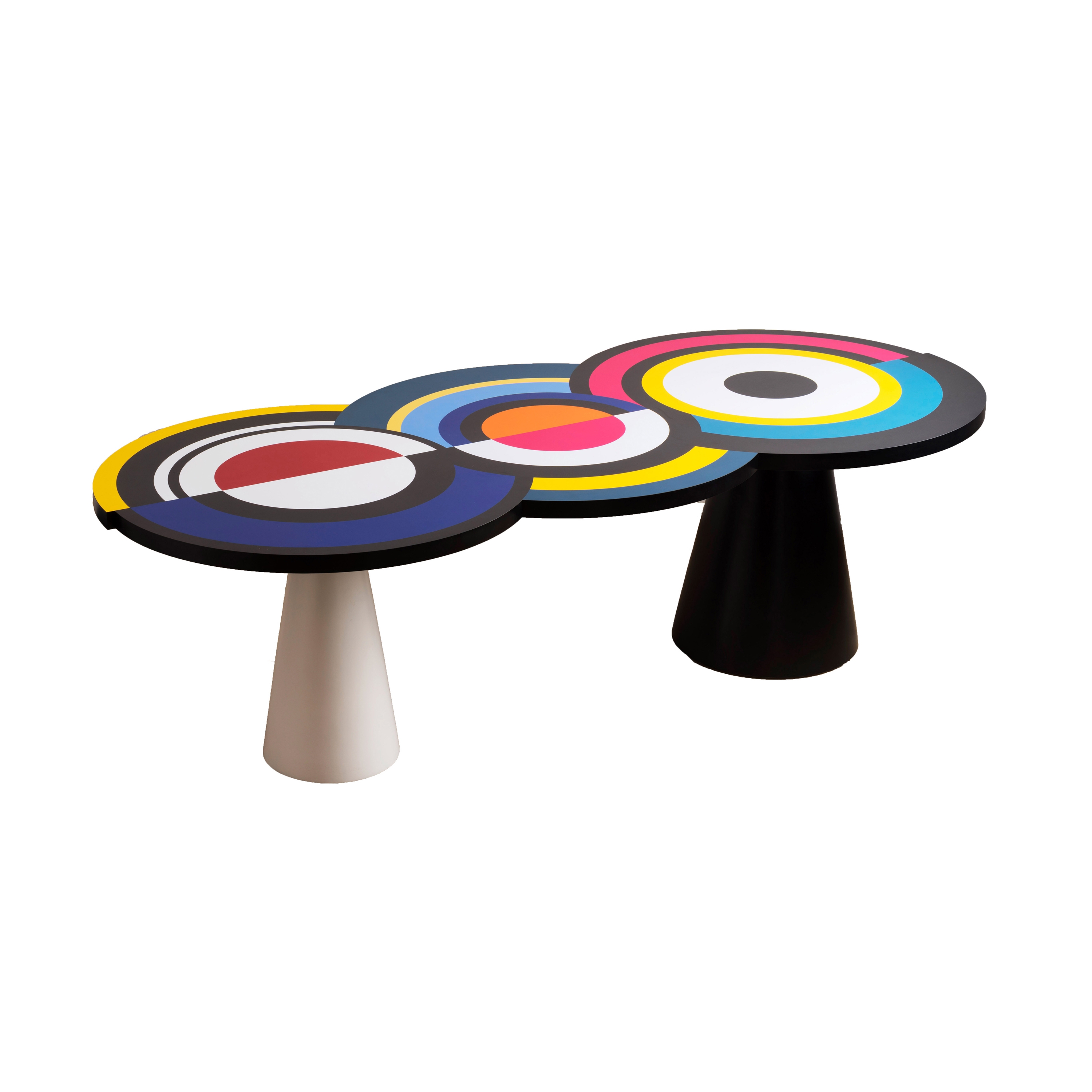 Produkt SONIA ET CAETERA | Dining Table Three Circles des Herstellers Maison Dada anzeigen