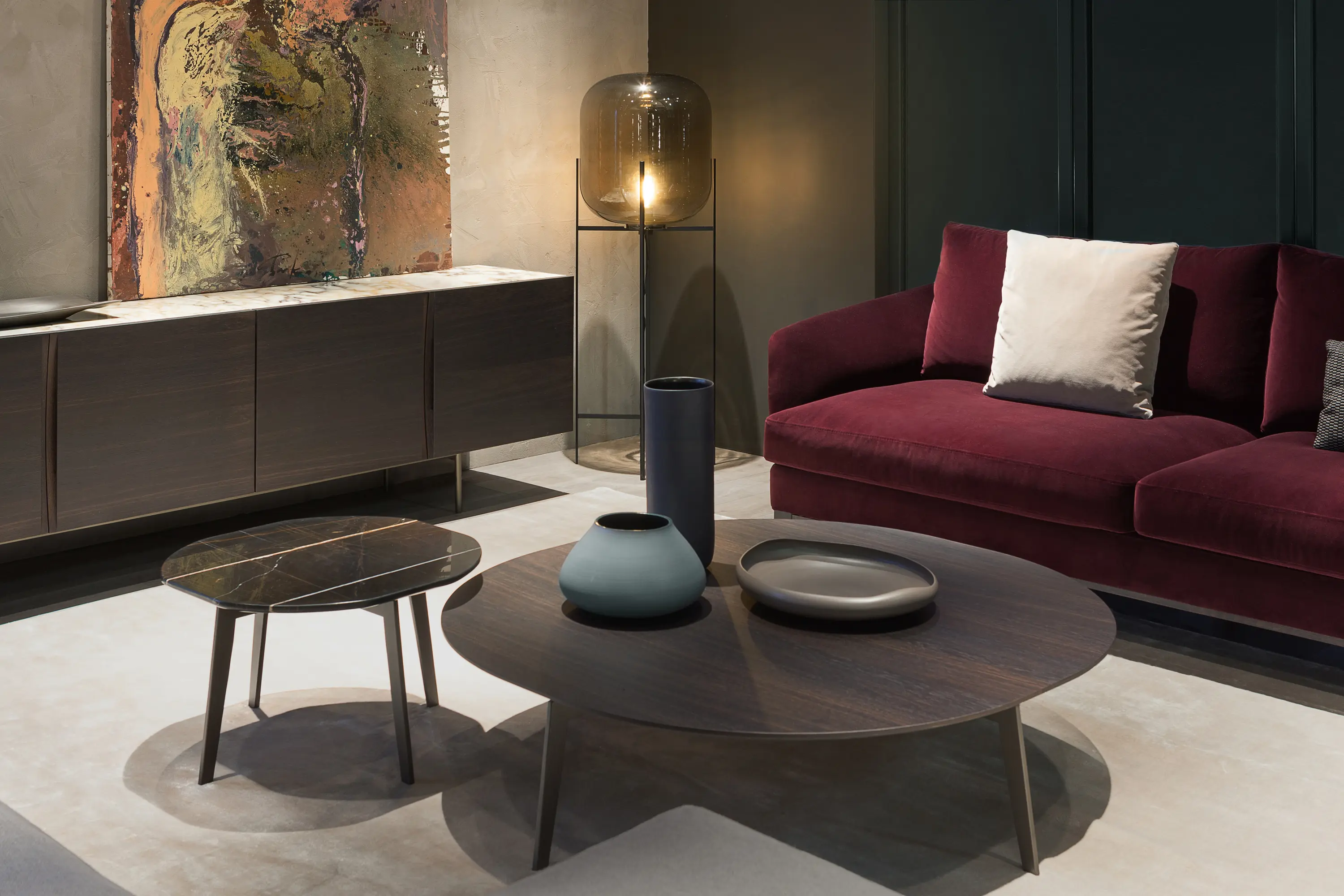 Papadatos - Thema H Sideboard