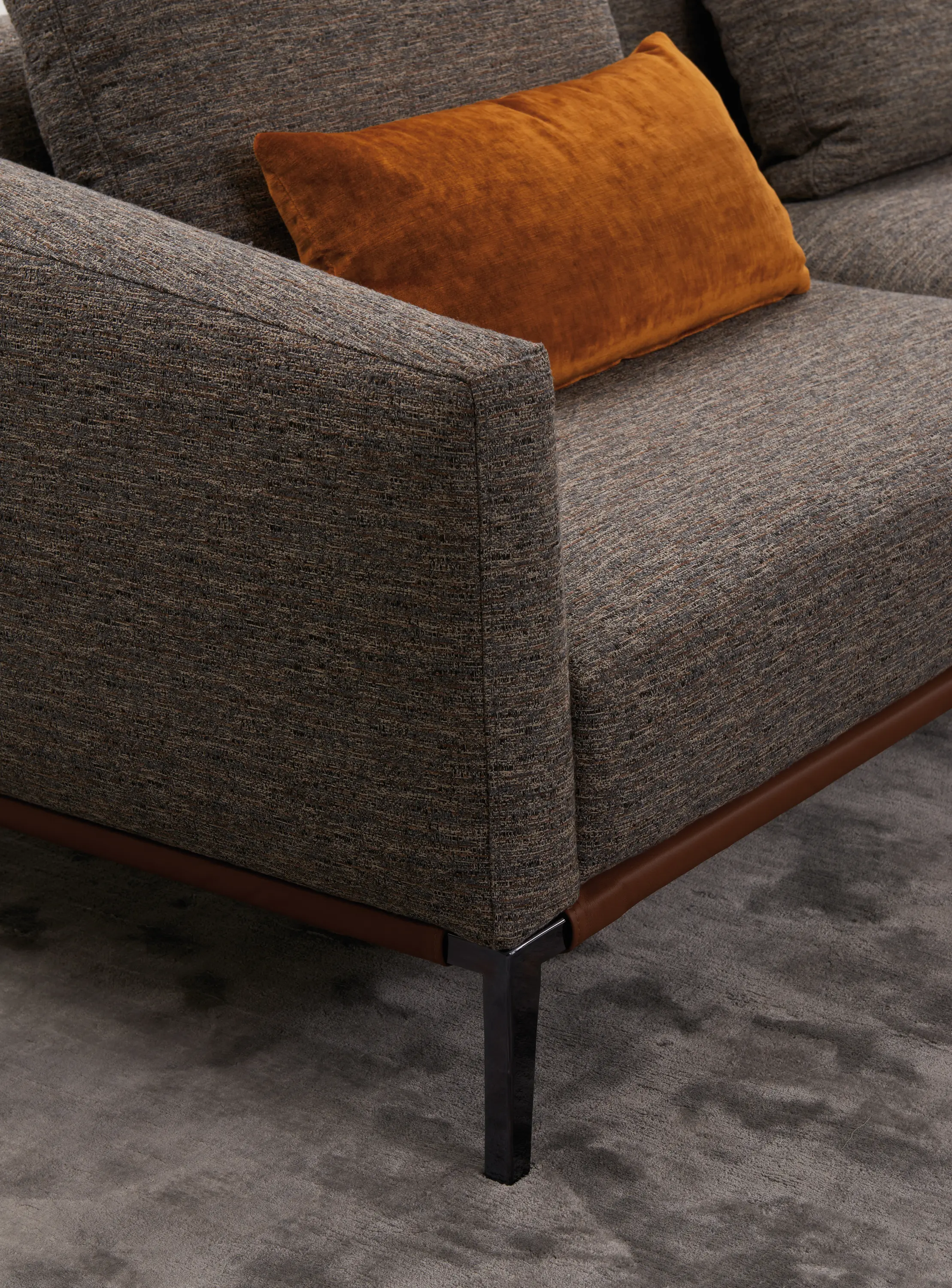 Papadatos - Pace Sofa
