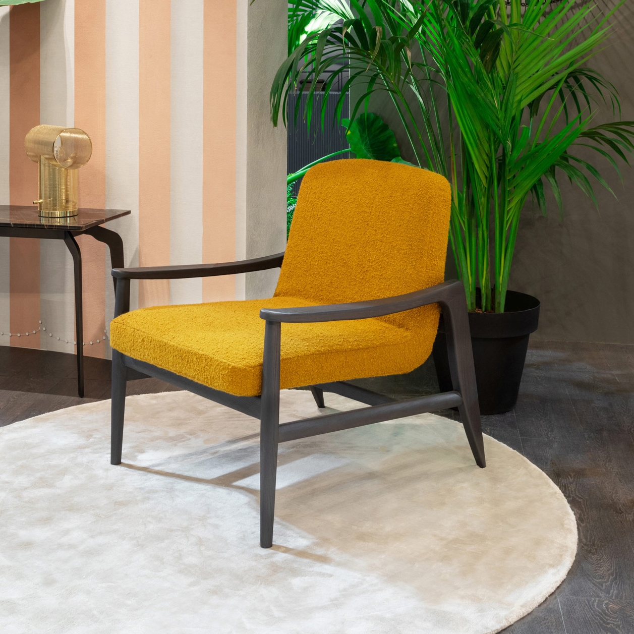 Eliot Armchair