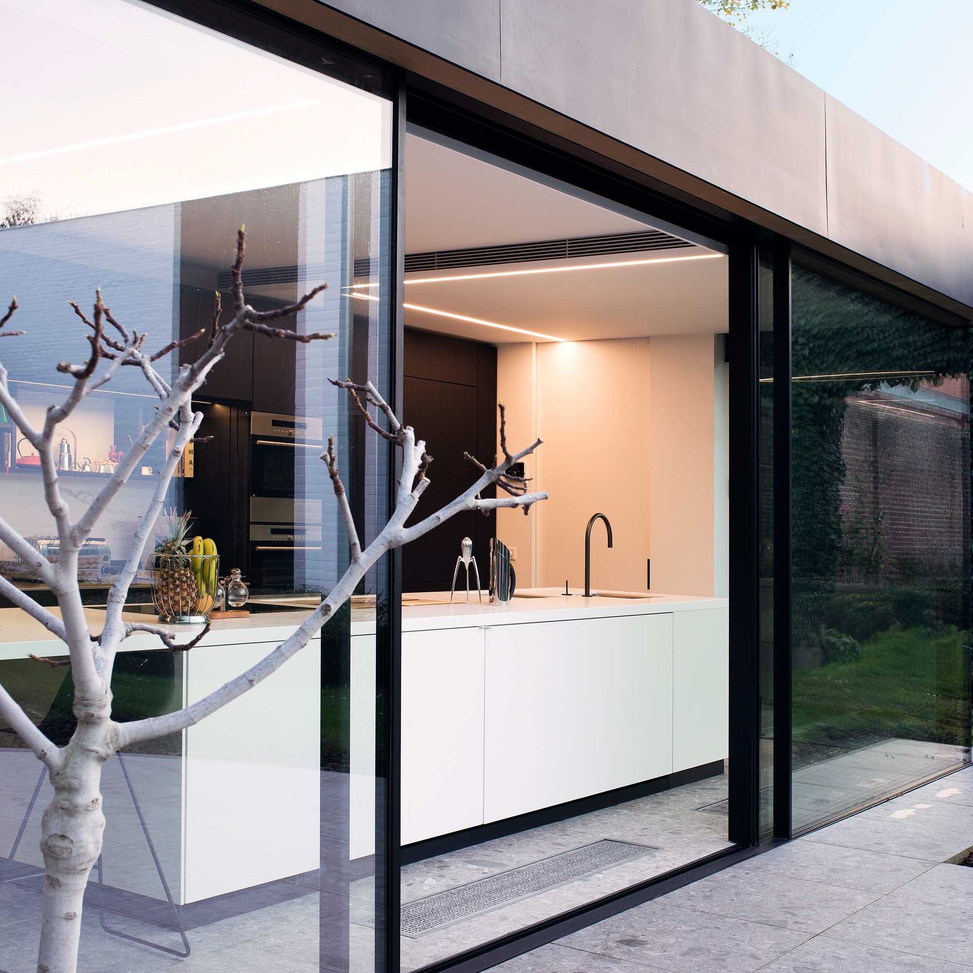 Sliding Window | ONE