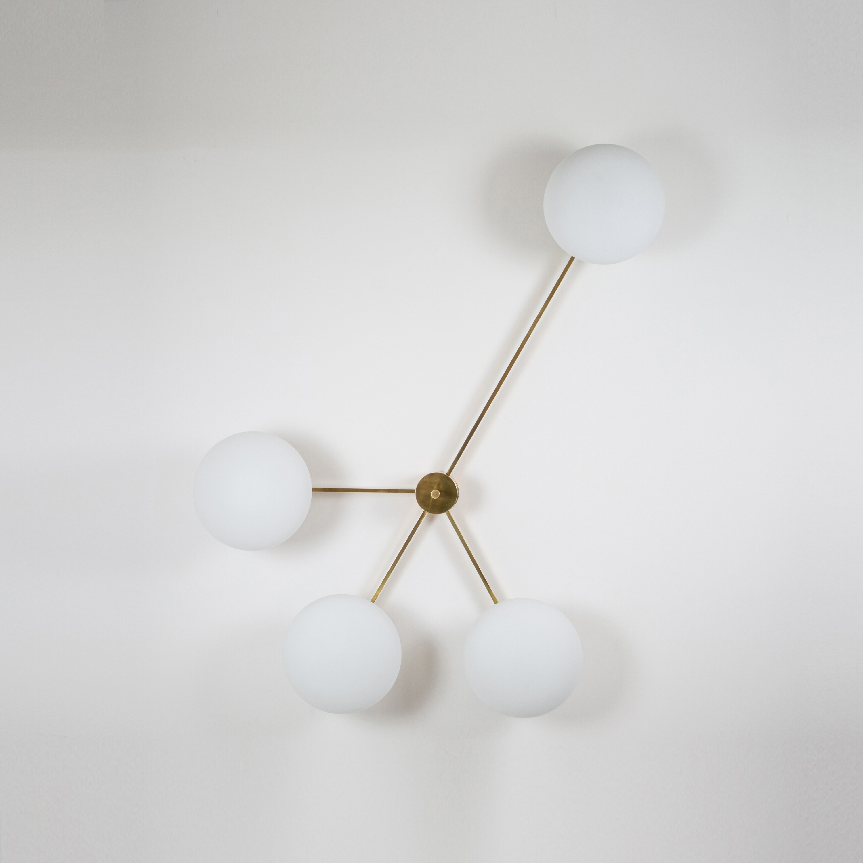 Mostra il prodotto Stella Love del produttore DESIGNforMACHA