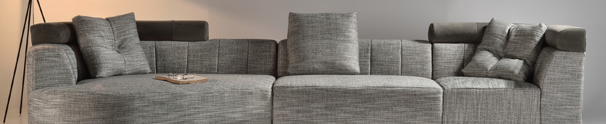 Discover the world of manufacturer Veseli