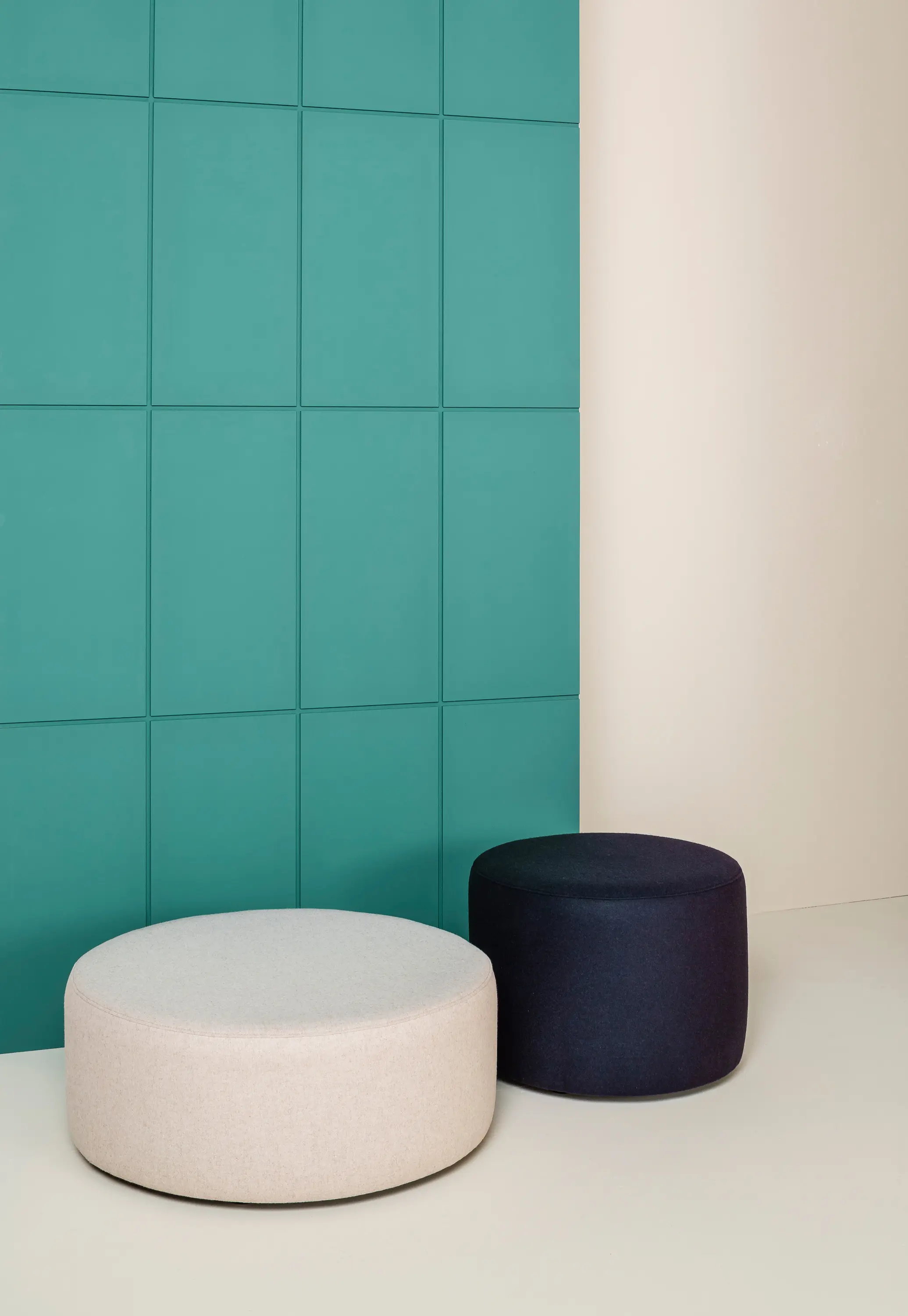 Roger Lewis - Footstools | Longis