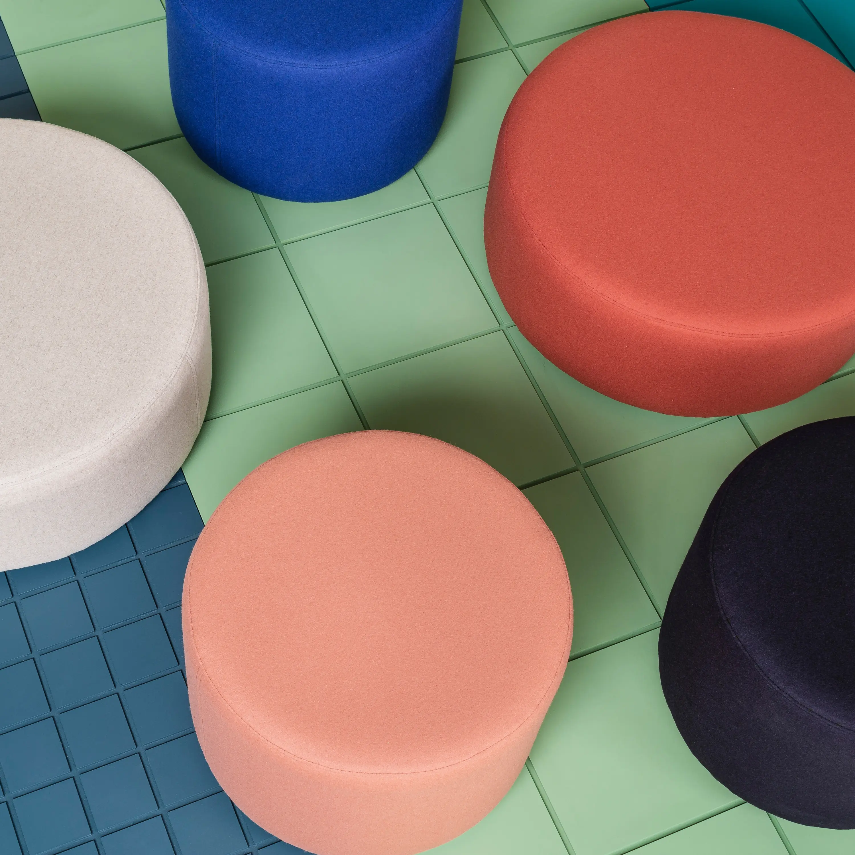 Roger Lewis - Footstools | Longis