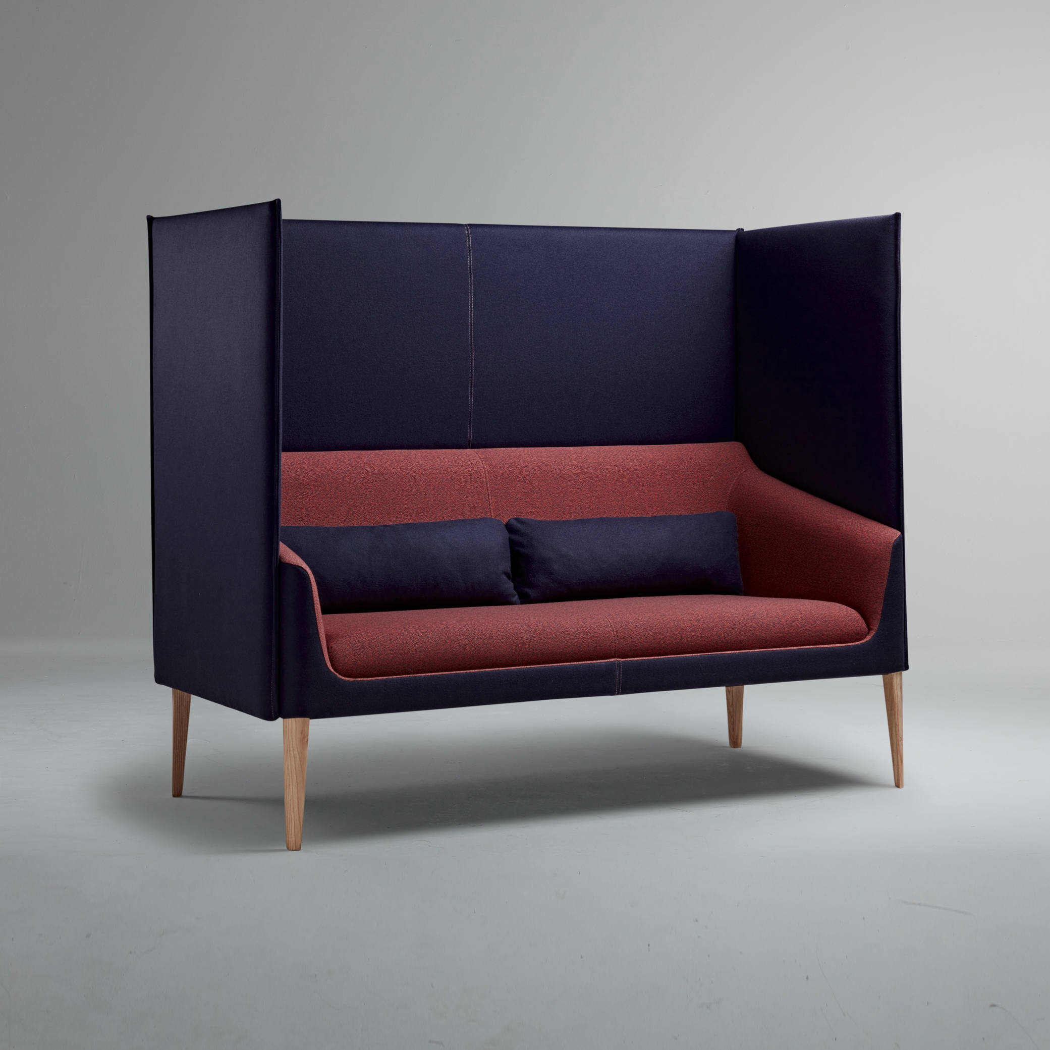 Display product Kyoto | Privacy Medium Sofa from manufacturer Roger Lewis