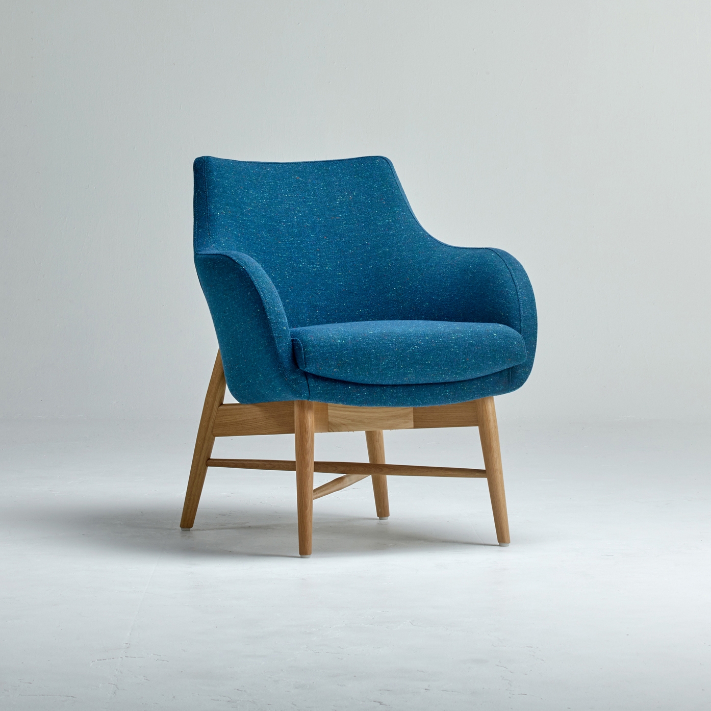 Display product Sintra | Meeting Chair from manufacturer Roger Lewis