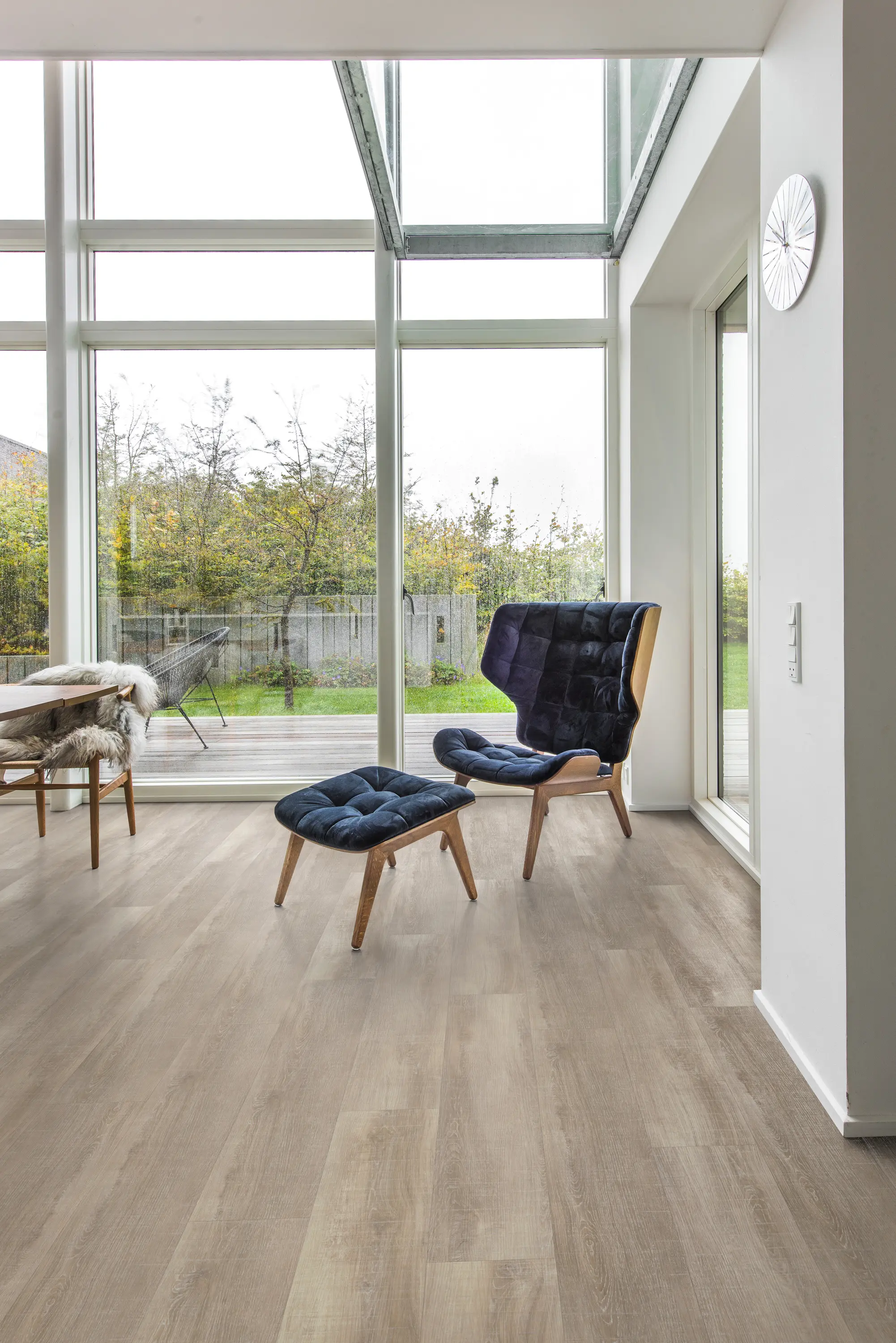 Kährs - Rigid Click Wood Design Monochrome | Schwarzwald CLW 172