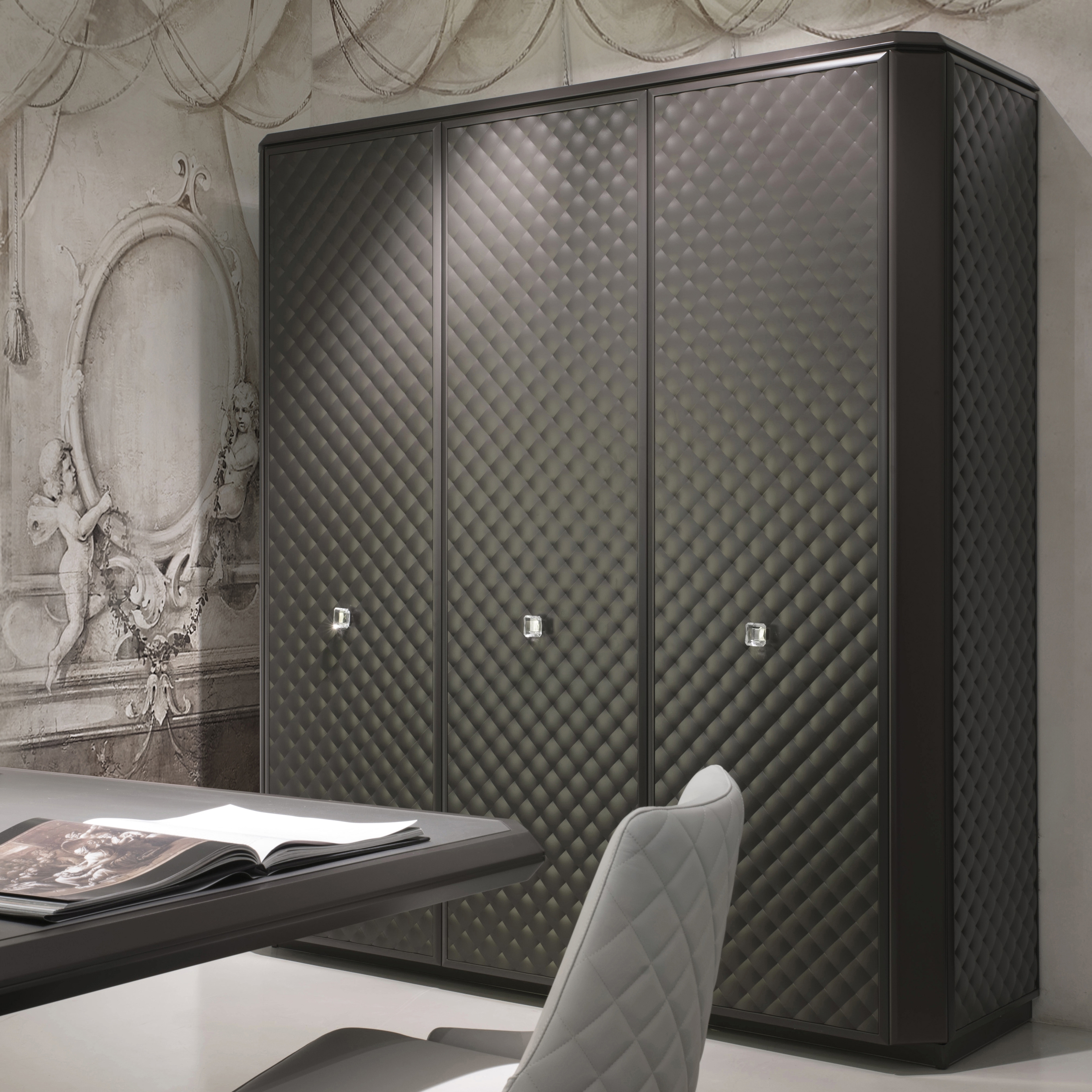 Display product Living from manufacturer SCIC
