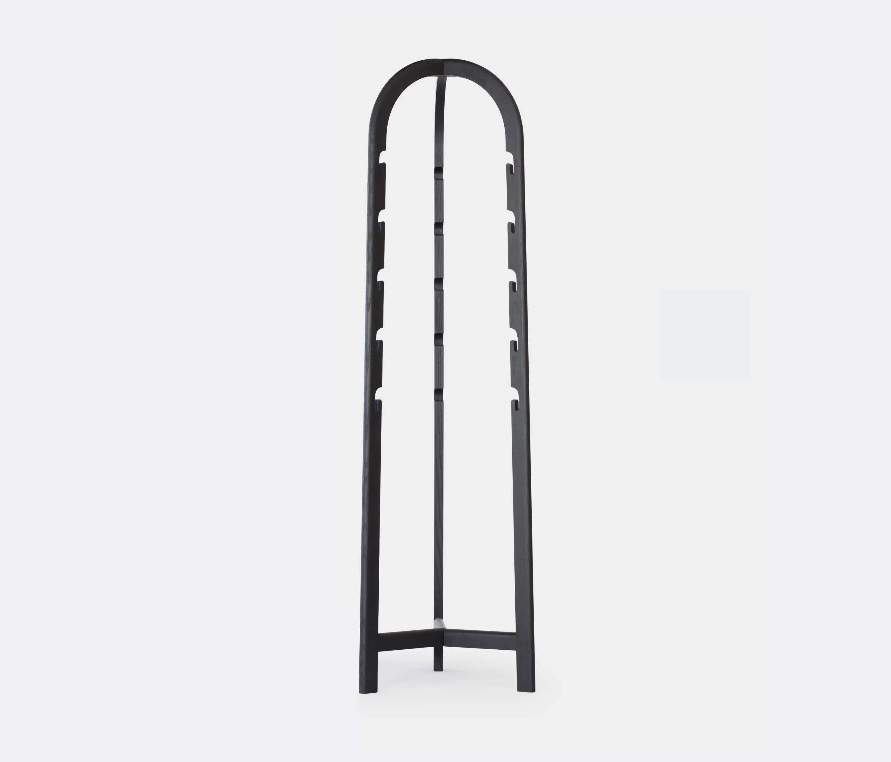 Ringvide Studio - Major 162. Black oiled ash