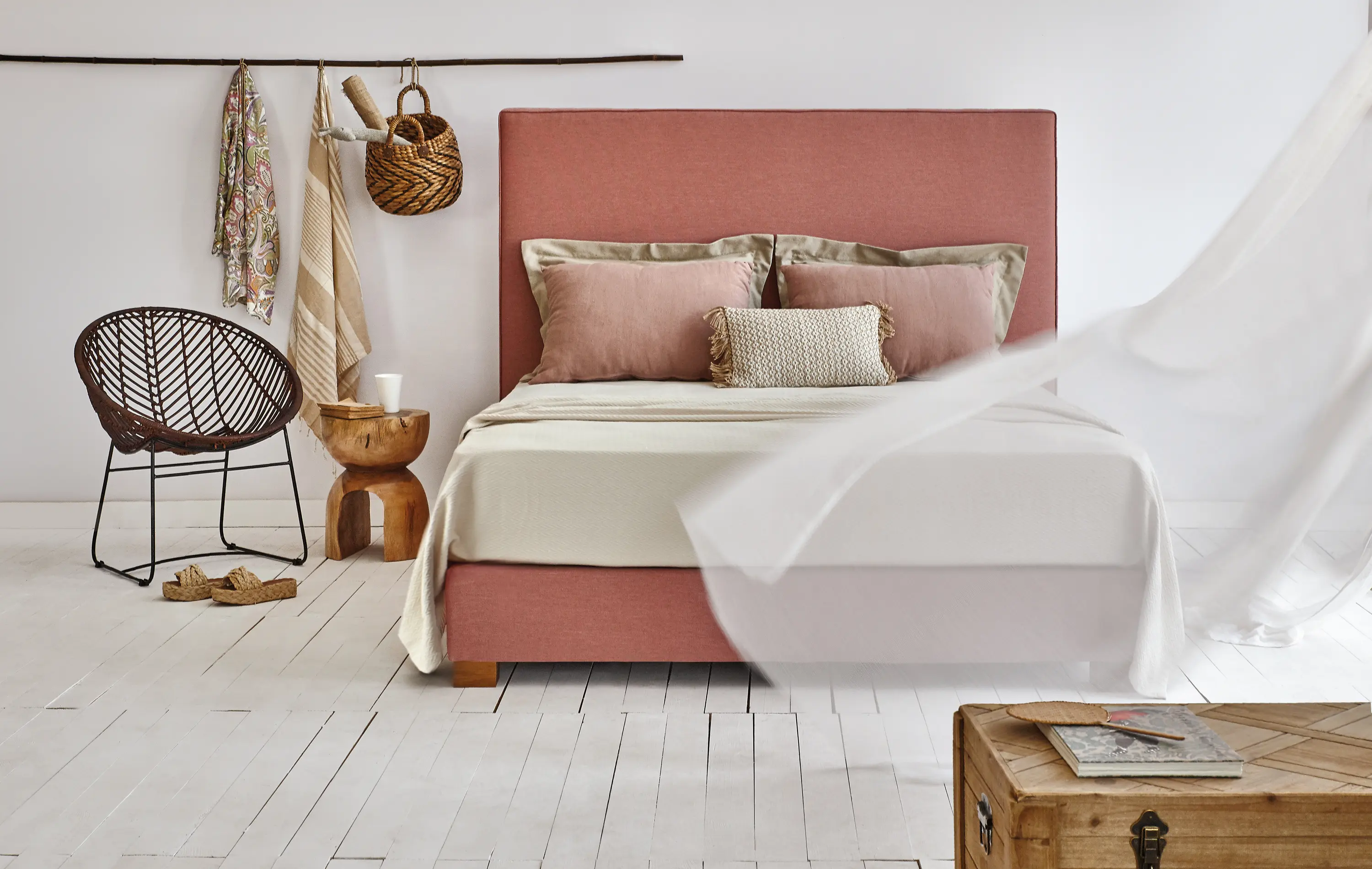 Candia - Nostalgia Beds | Comino