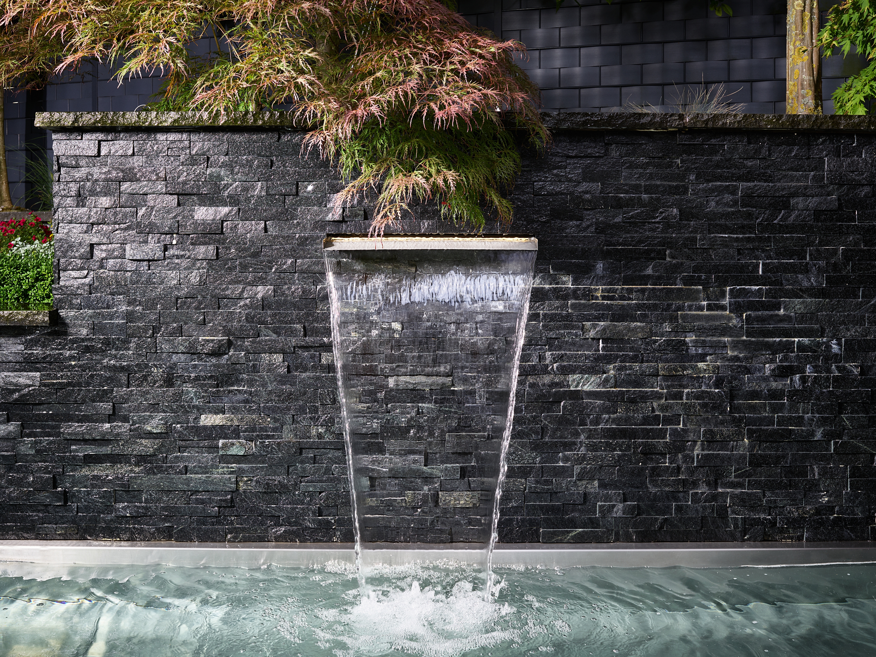 Display product Waterfall from manufacturer Oase