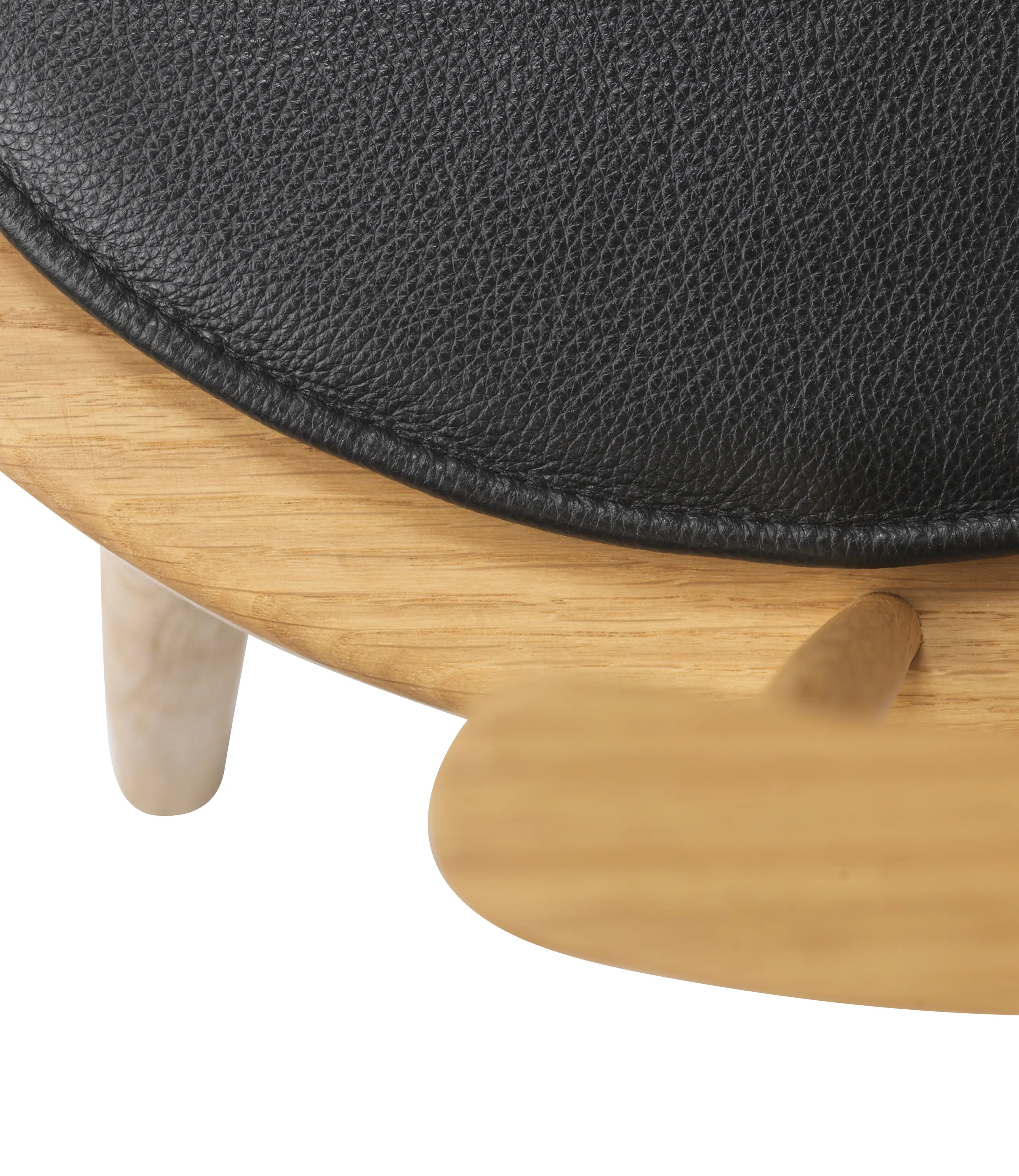 FDB Møbler - Nøje | R5 Leather Cushion