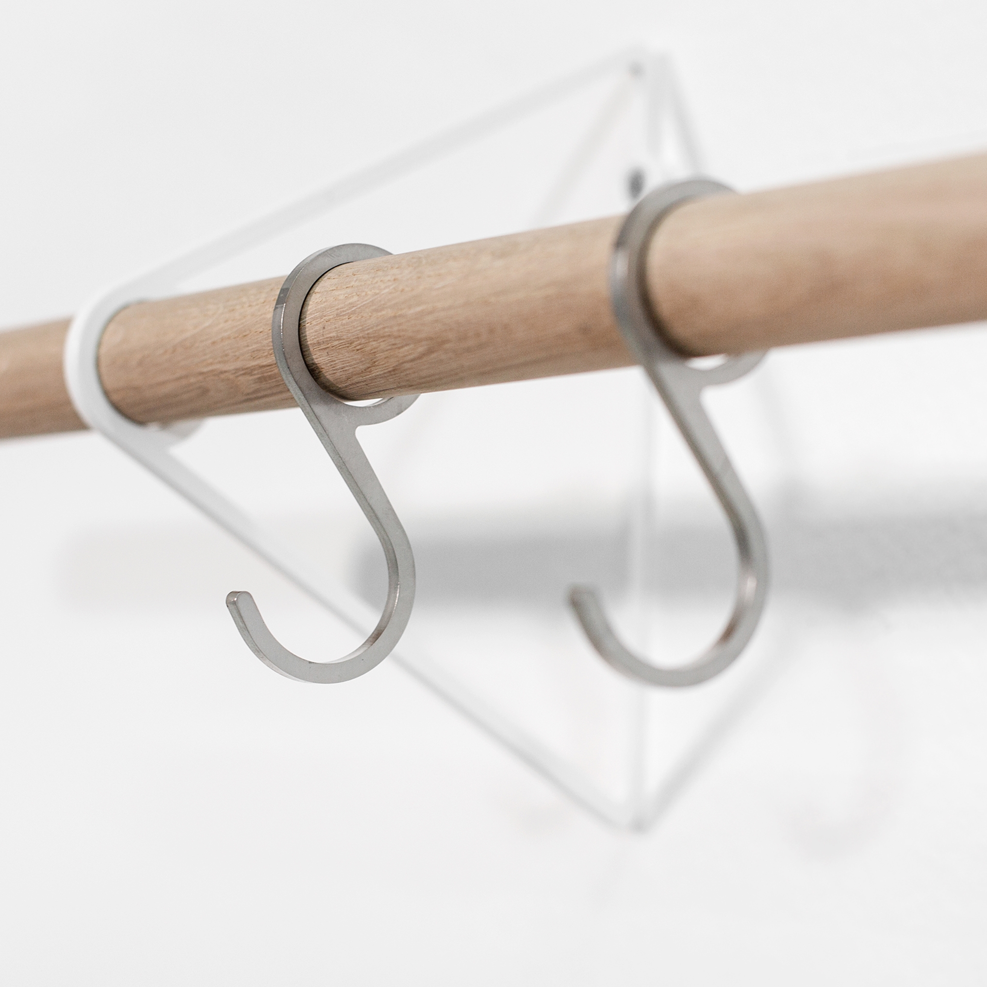 Display product Solid hooks from manufacturer Result Objects