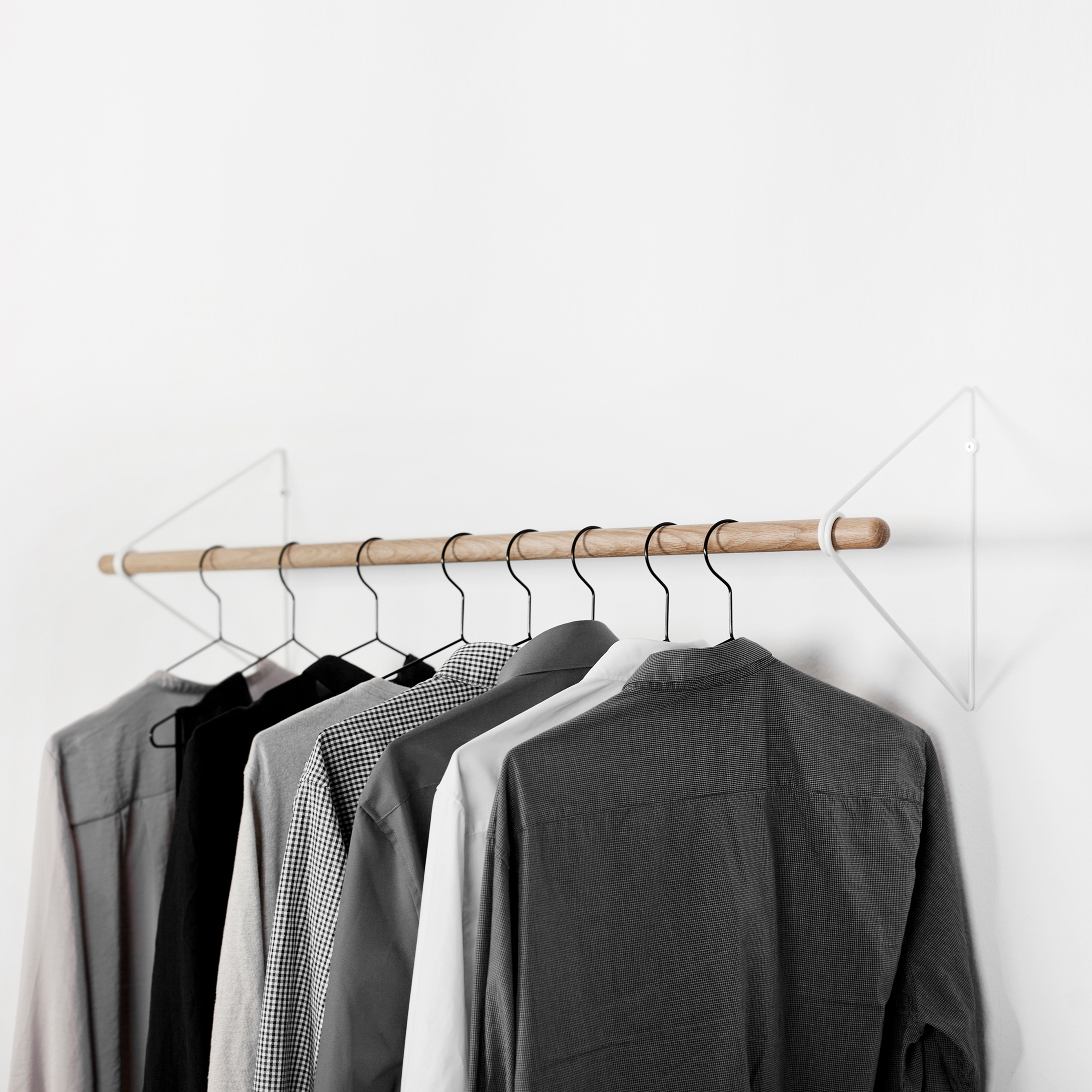Afficher le produit Spring coatrack du fabricant Result Objects