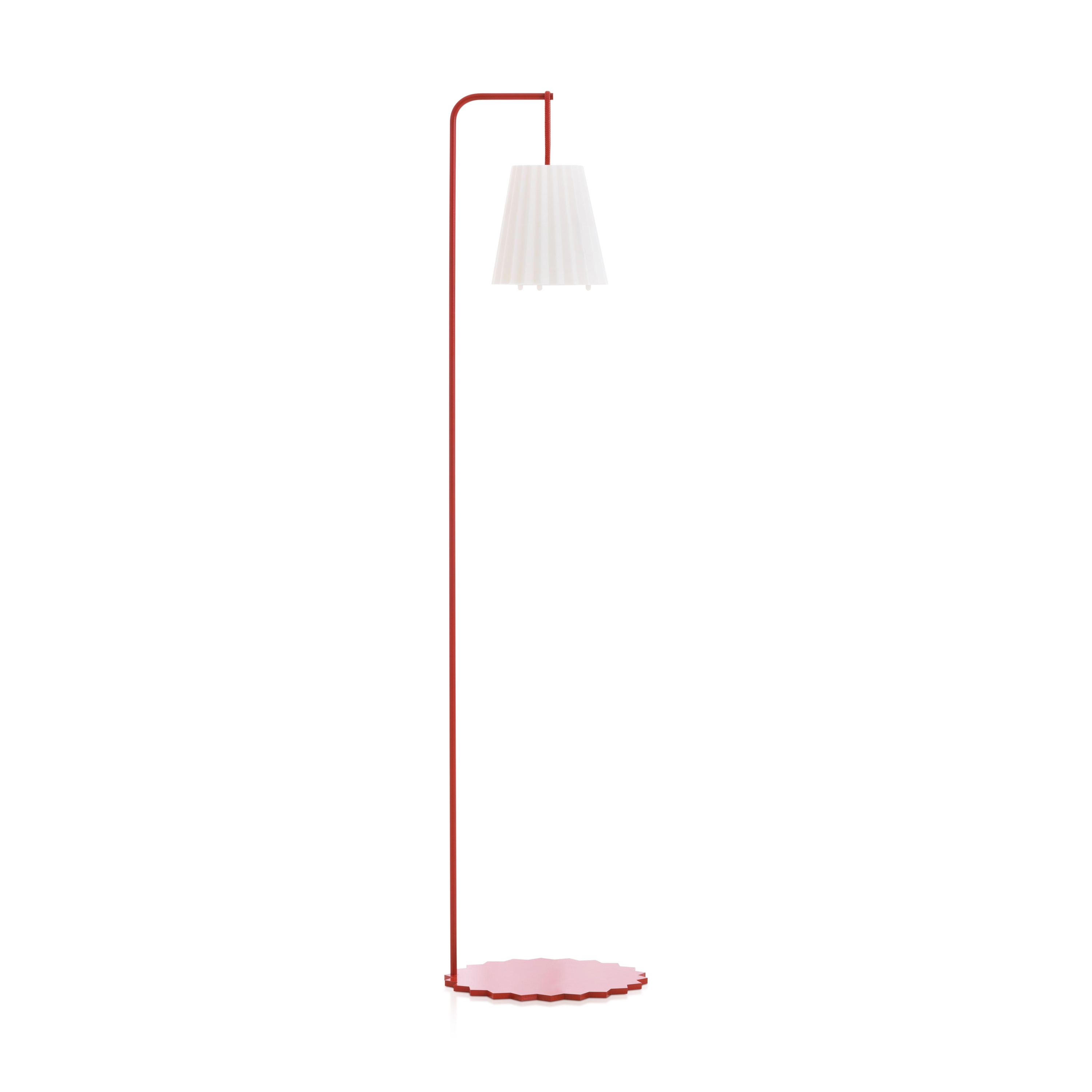 Plisy Floor Lamp