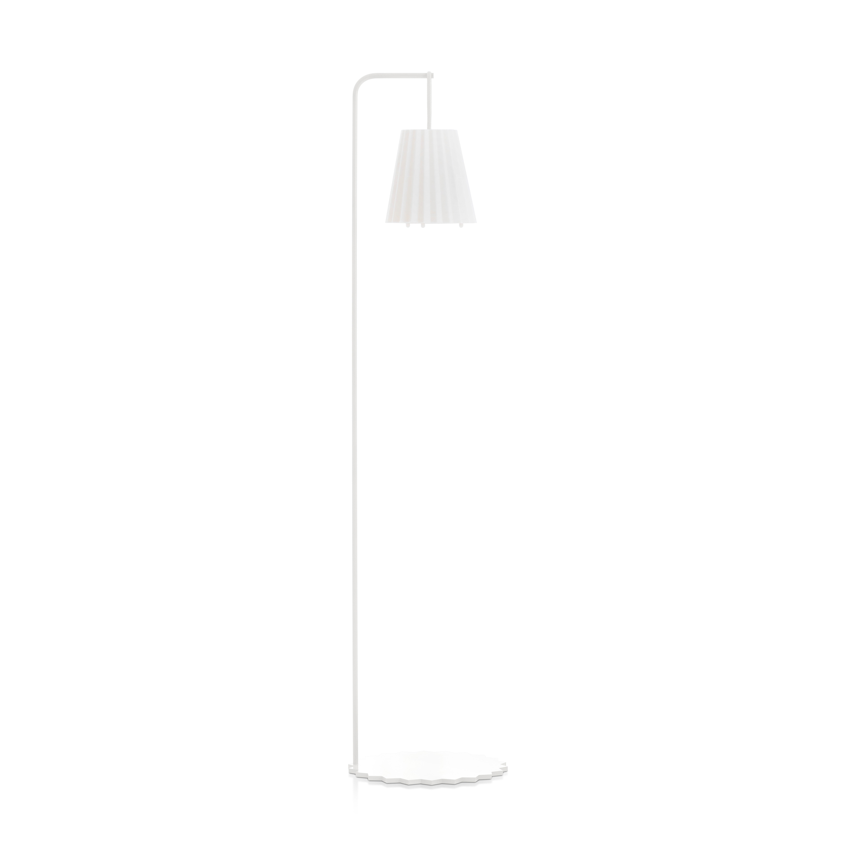 Plisy Floor Lamp