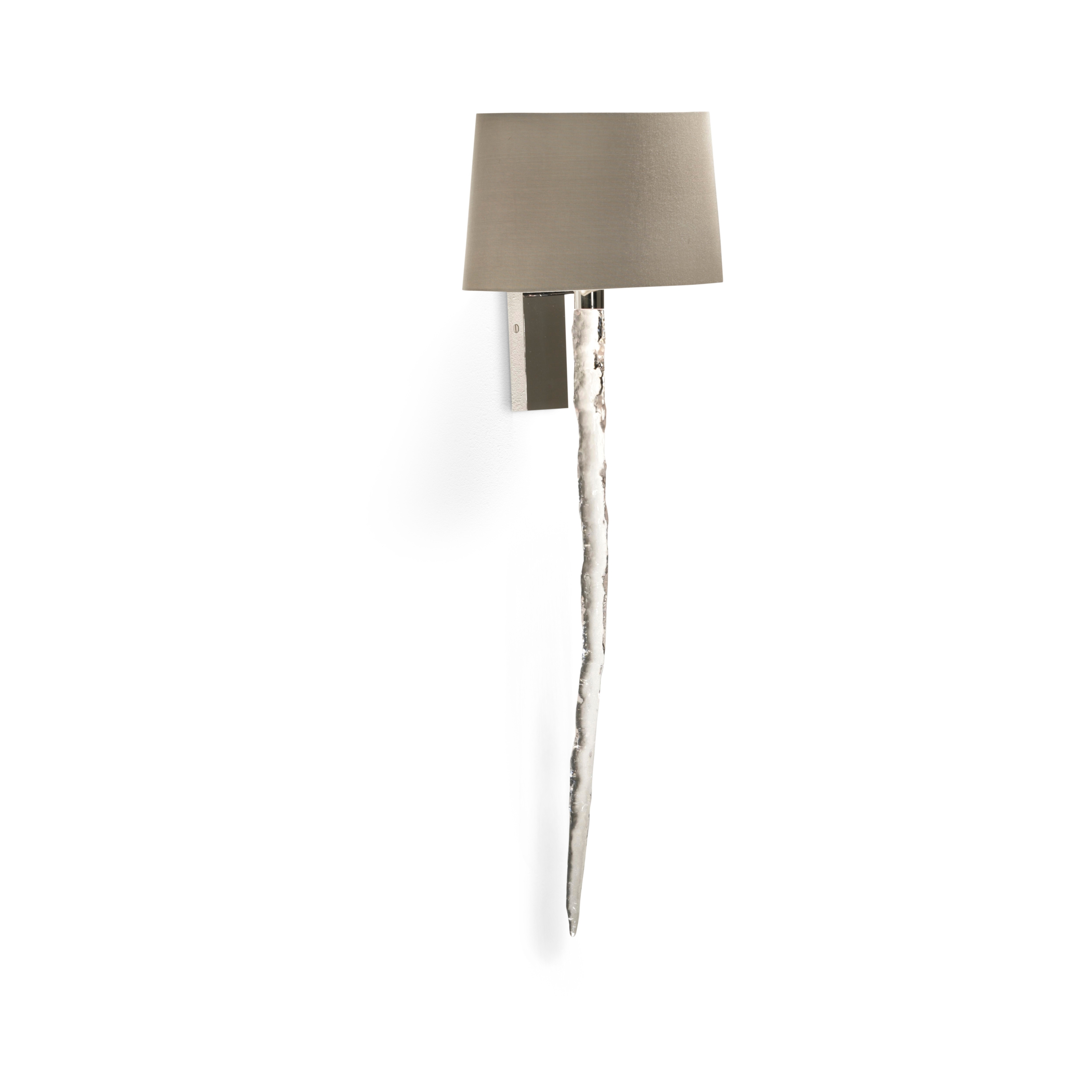 Mostrar el producto Icicle Bathroom Wall Light del fabricante Porta Romana