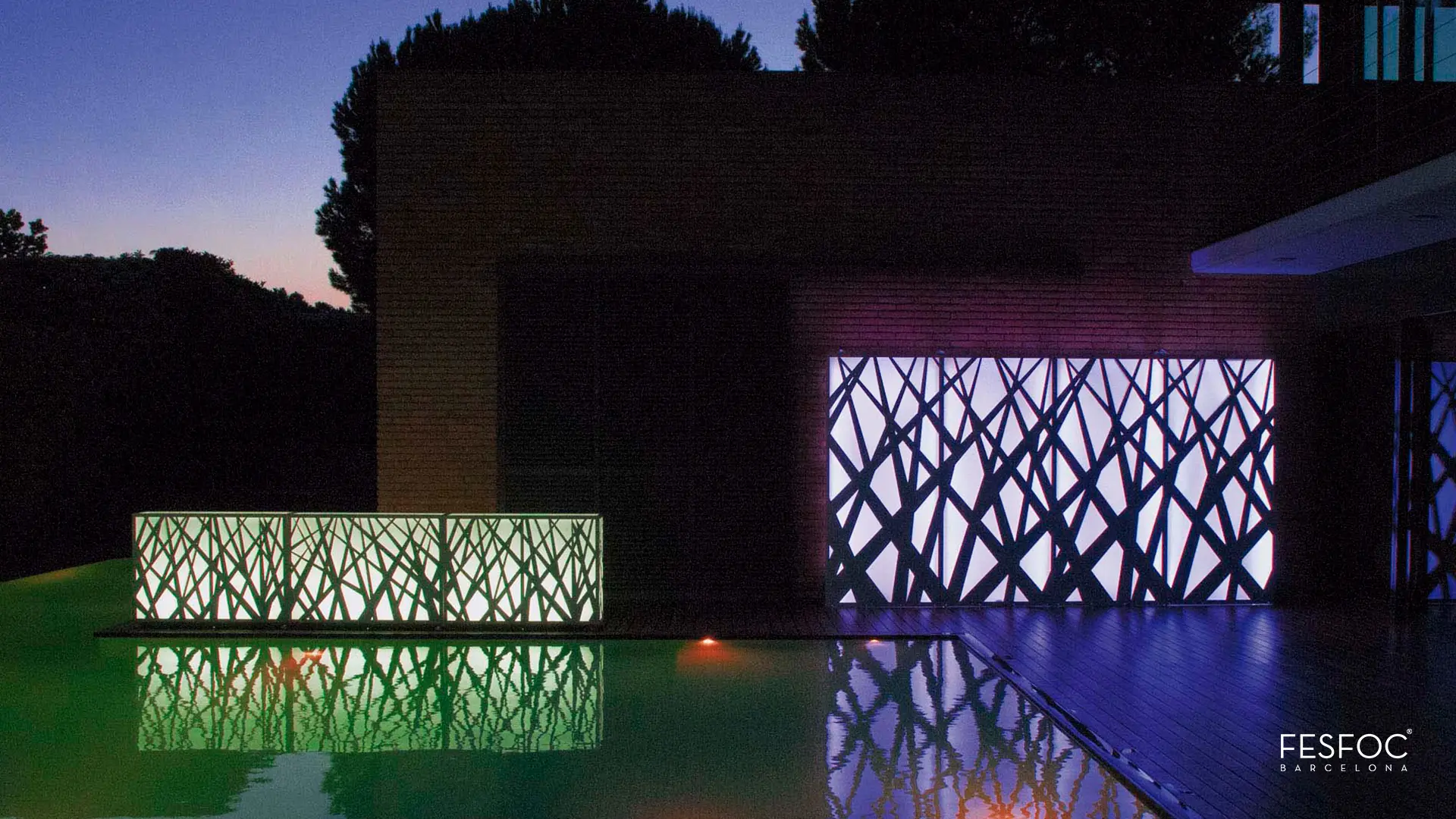 Fesfoc - LIGHT WALL PLANTERS