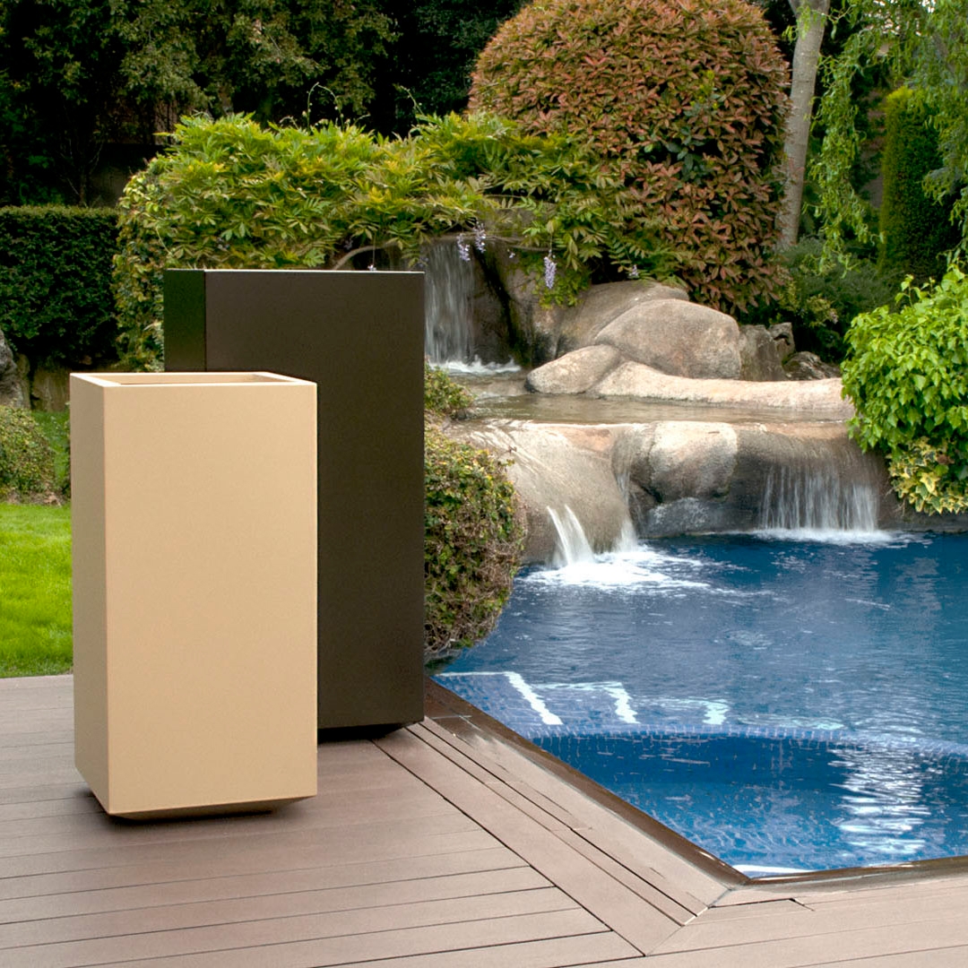 Mostrar el producto JARDINERA TOWER del fabricante Fesfoc