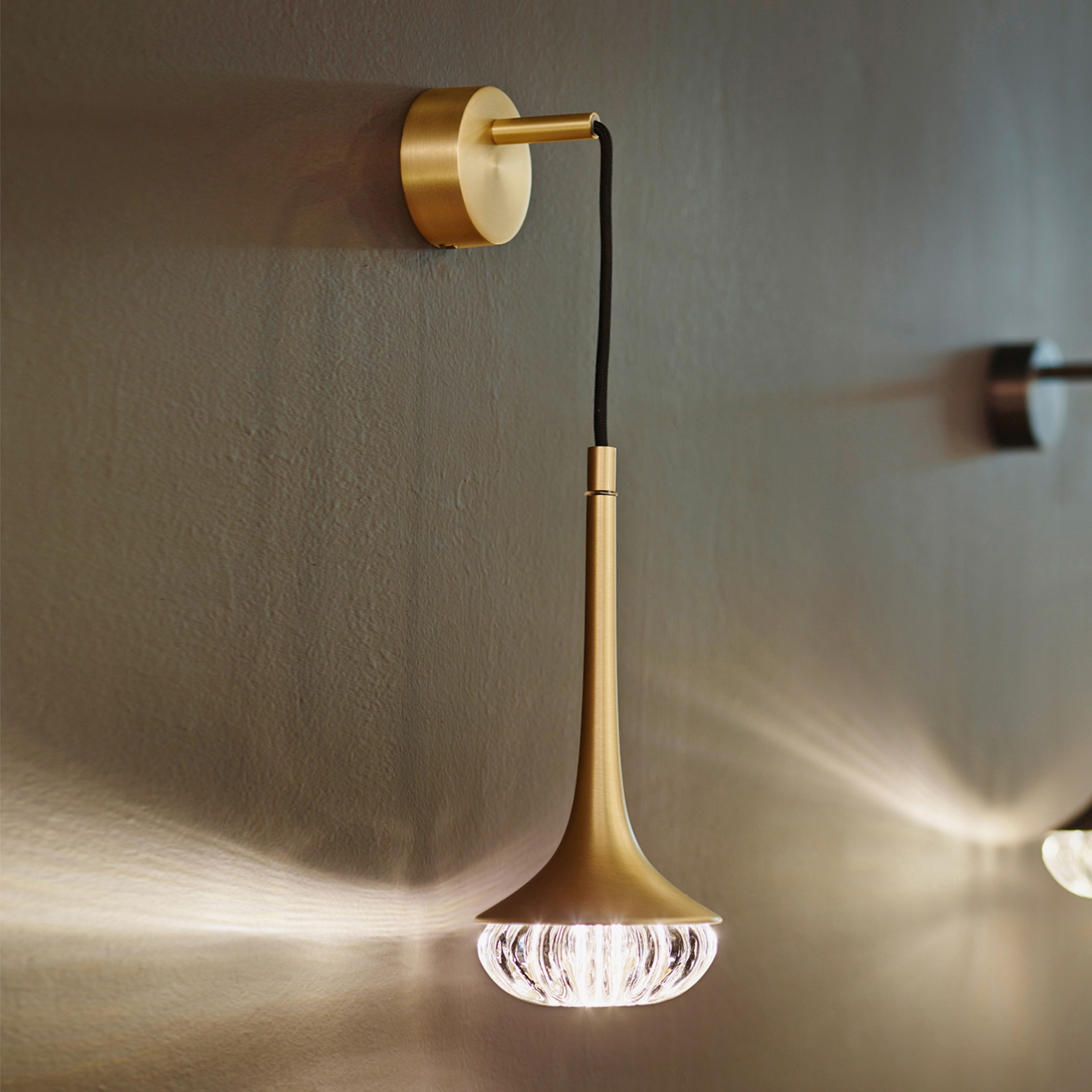 Mostra il prodotto Fléa del produttore CVL Luminaires