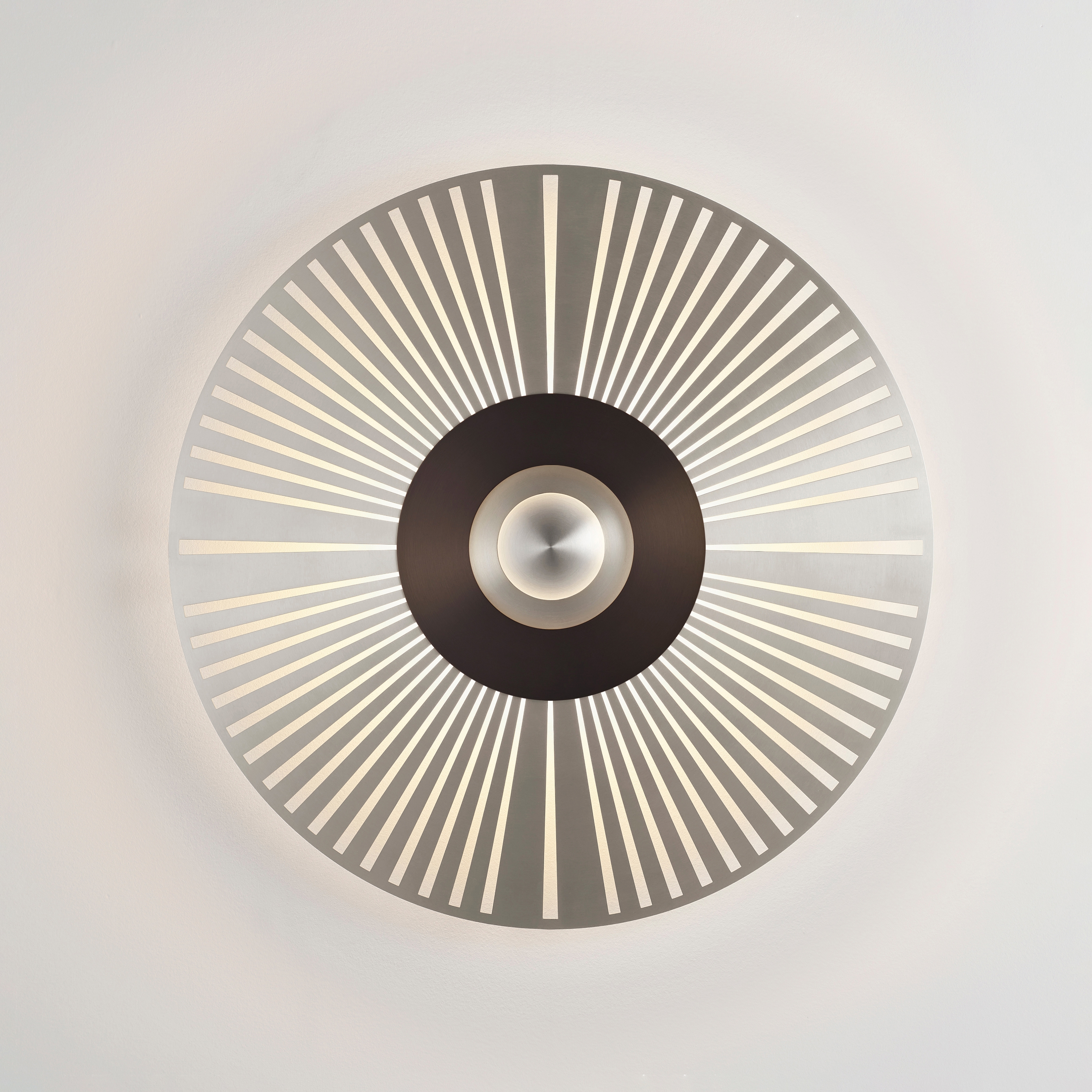Produkt Atmos Eclat des Herstellers CVL Luminaires anzeigen
