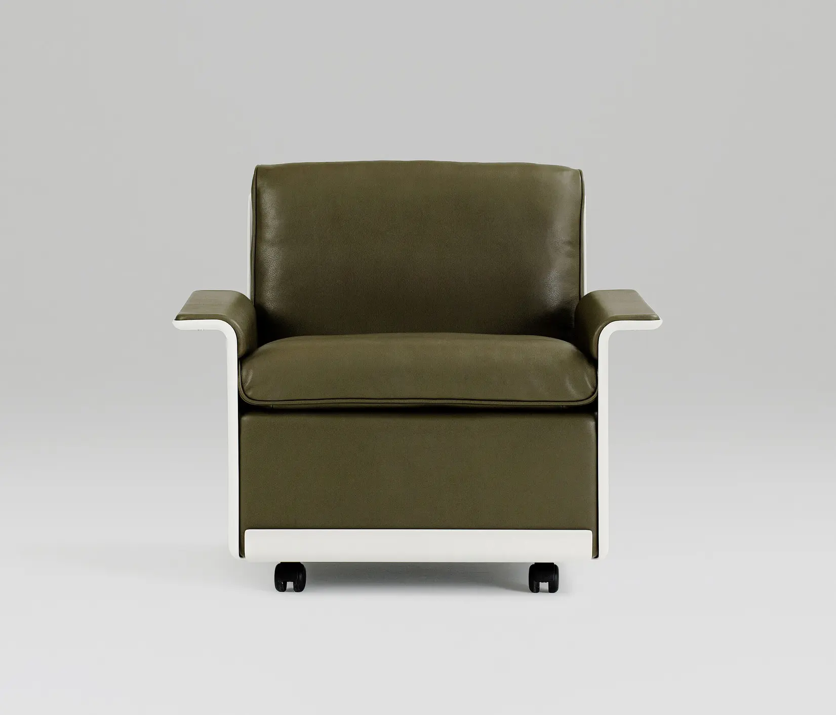 Vitsoe - 620 Chair Programme: Low back armchair